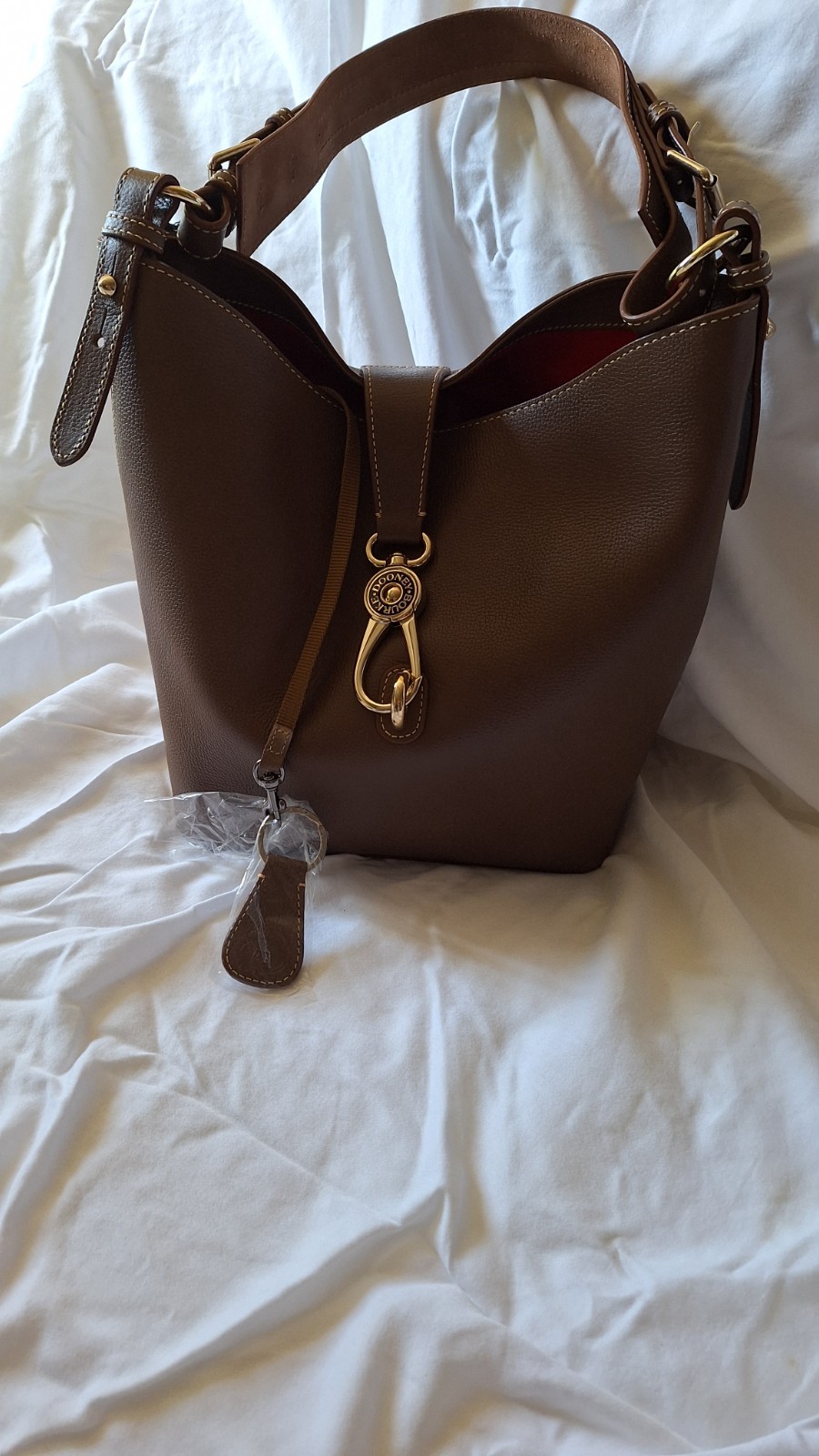 DOONEY & BOURKE LILY BUCKET NWT DOONEY & BOURKE LILY BUCKET NWT