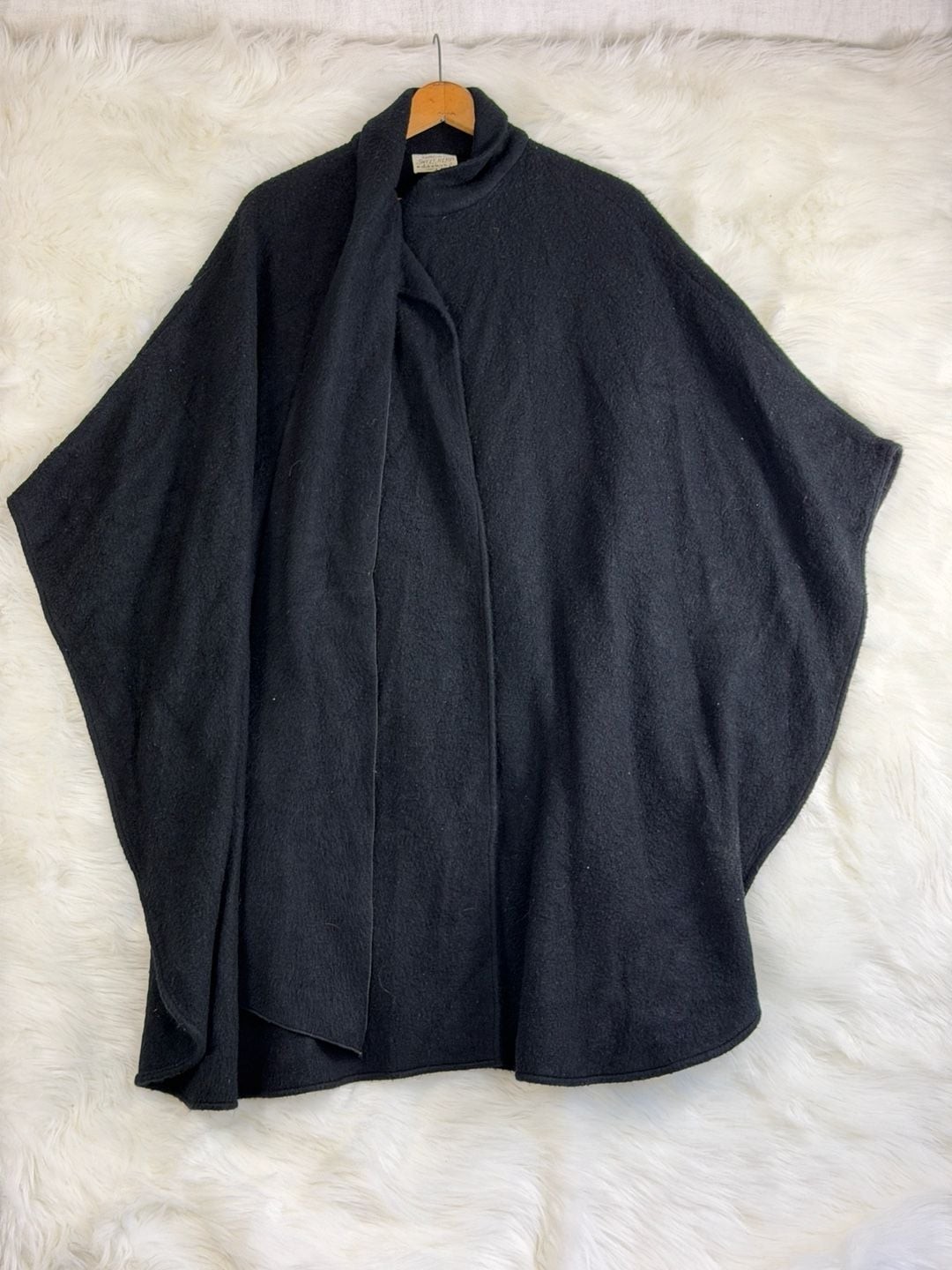 Vintage Sweet Herb Kathleen Black Wool Poncho Cape With Scarf Vintage Sweet Herb Kathleen Black Wool Poncho Cape With Scarf