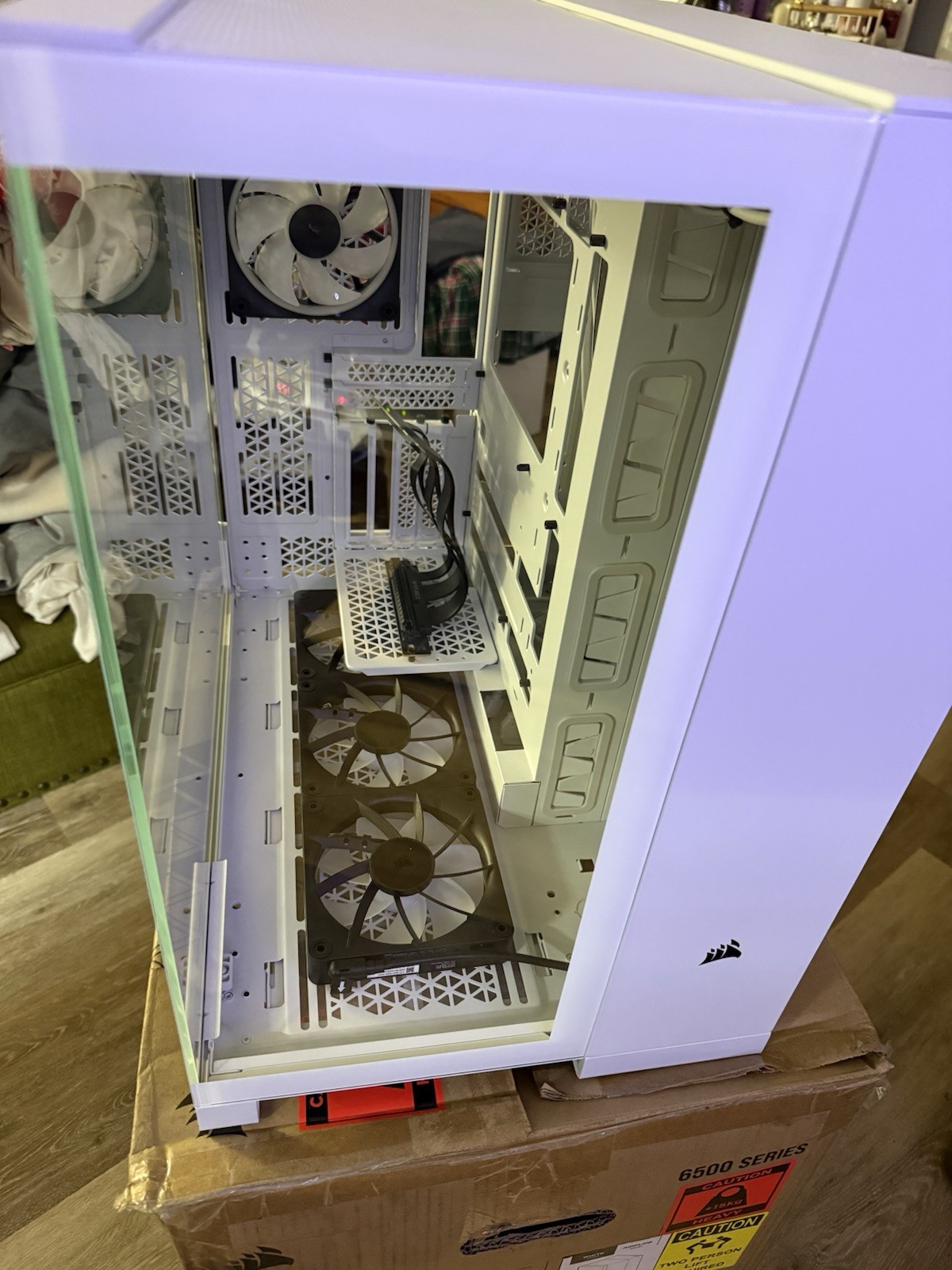 CORSAIR 6500D Upgraded Super Mid-Tower Case ATX Dual Chamber White With Extras