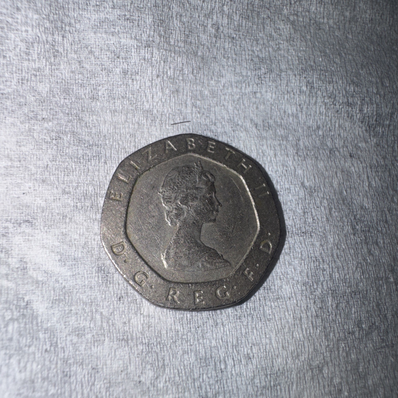 1982 Vintage From England Queen Elizabeth II 20 Pence Coin RARE Coin English