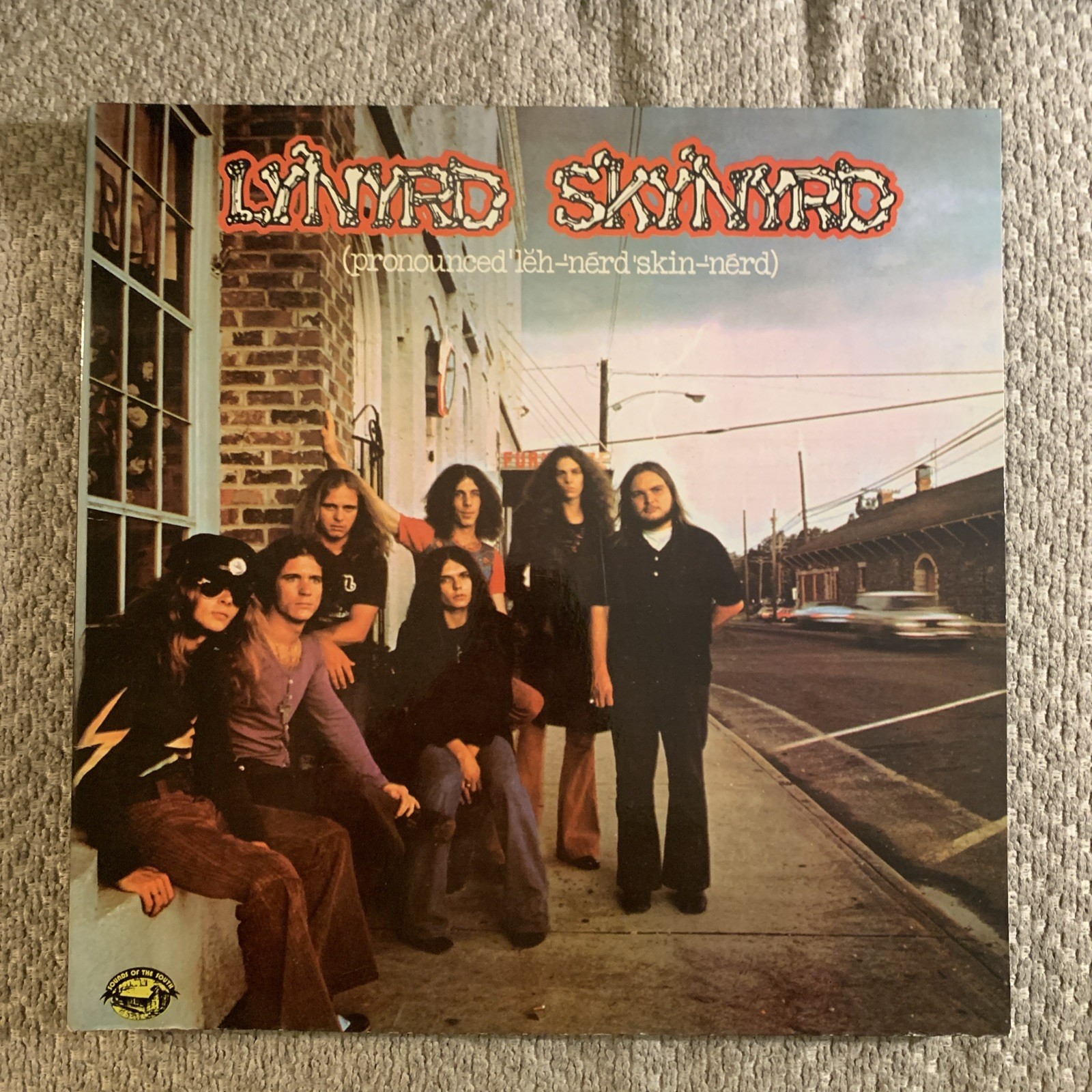 Lynyrd Skynyrd (Pronounced \'Lĕh-\'nérd \'Skin-\'nérd) 2018 Press Geffen 5355016 Lynyrd Skynyrd (Pronounced \'Lĕh-\'nérd \'Skin-\'nérd) 2018 Press Geffen 5355016