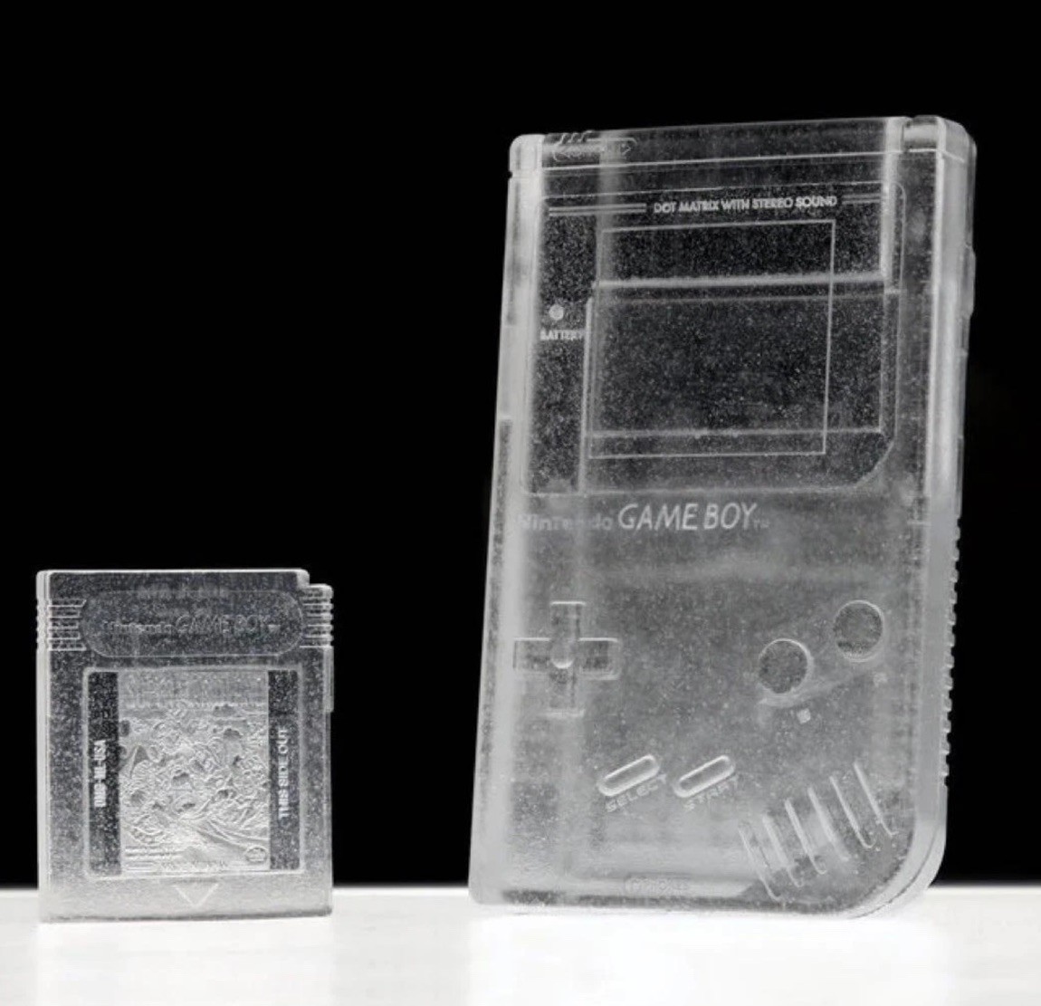 Daniel Arsham CRYSTAL RELIC 002 Game Boy Nintendo Crystal Limited to 500 pieces Daniel Arsham CRYSTAL RELIC 002 Game Boy Nintendo Crystal Limited to 500 pieces