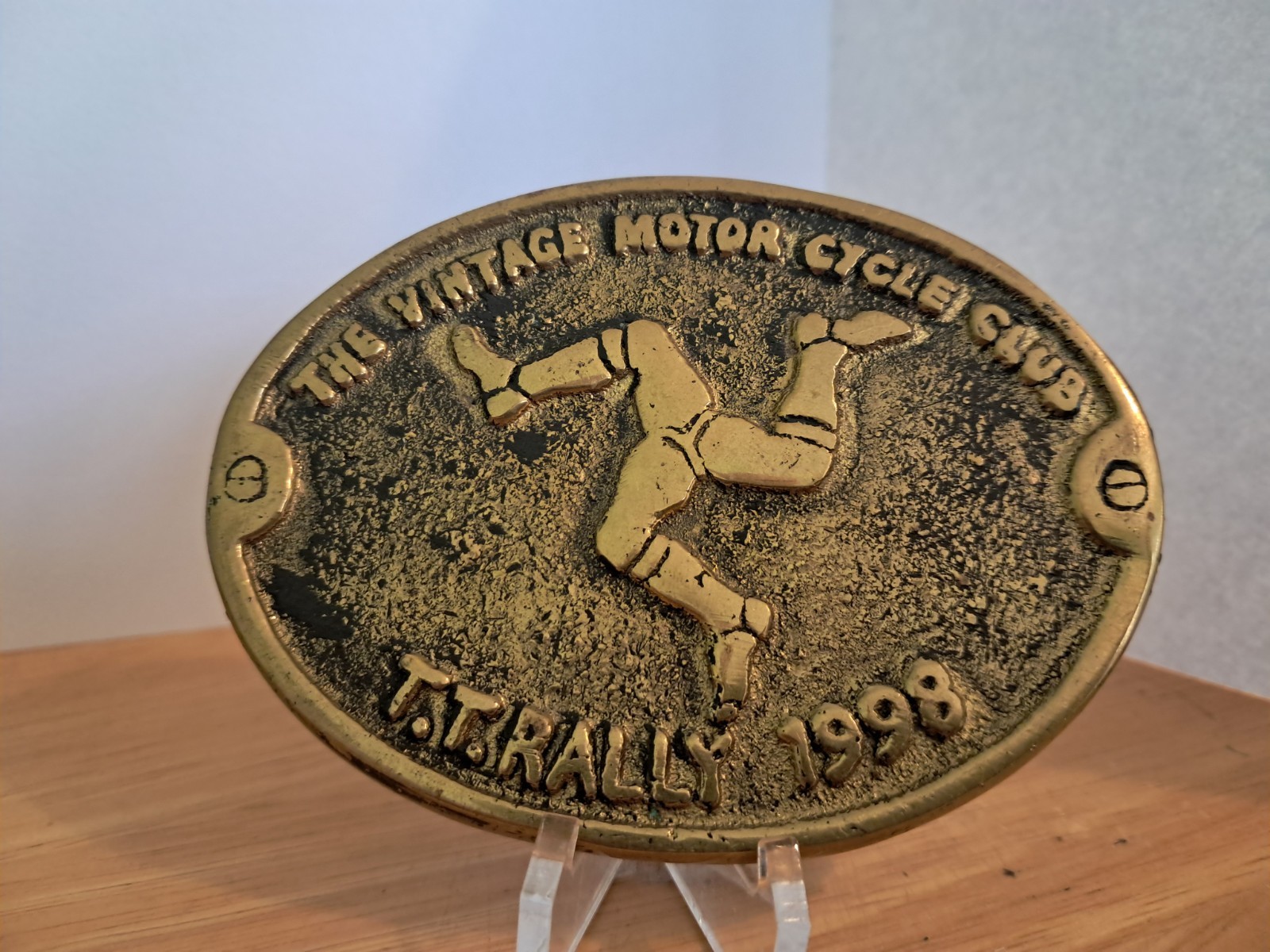 ISLE OF MAN BRONZE VINTAGE MOTORCYCLE CLUB TT RALLY 1998 iom manx man ISLE OF MAN BRONZE VINTAGE MOTORCYCLE CLUB TT RALLY 1998 iom manx man