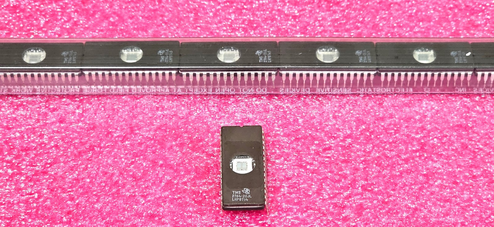 Lot of 12 Ti TMS2764JL-25 EPROM UV 28pin Japan 200ns Pulls Erased 2764 IC DIP