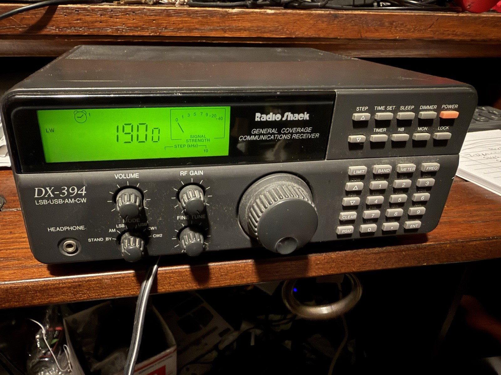 Radio Shack DX-394 Shartwave Receiver