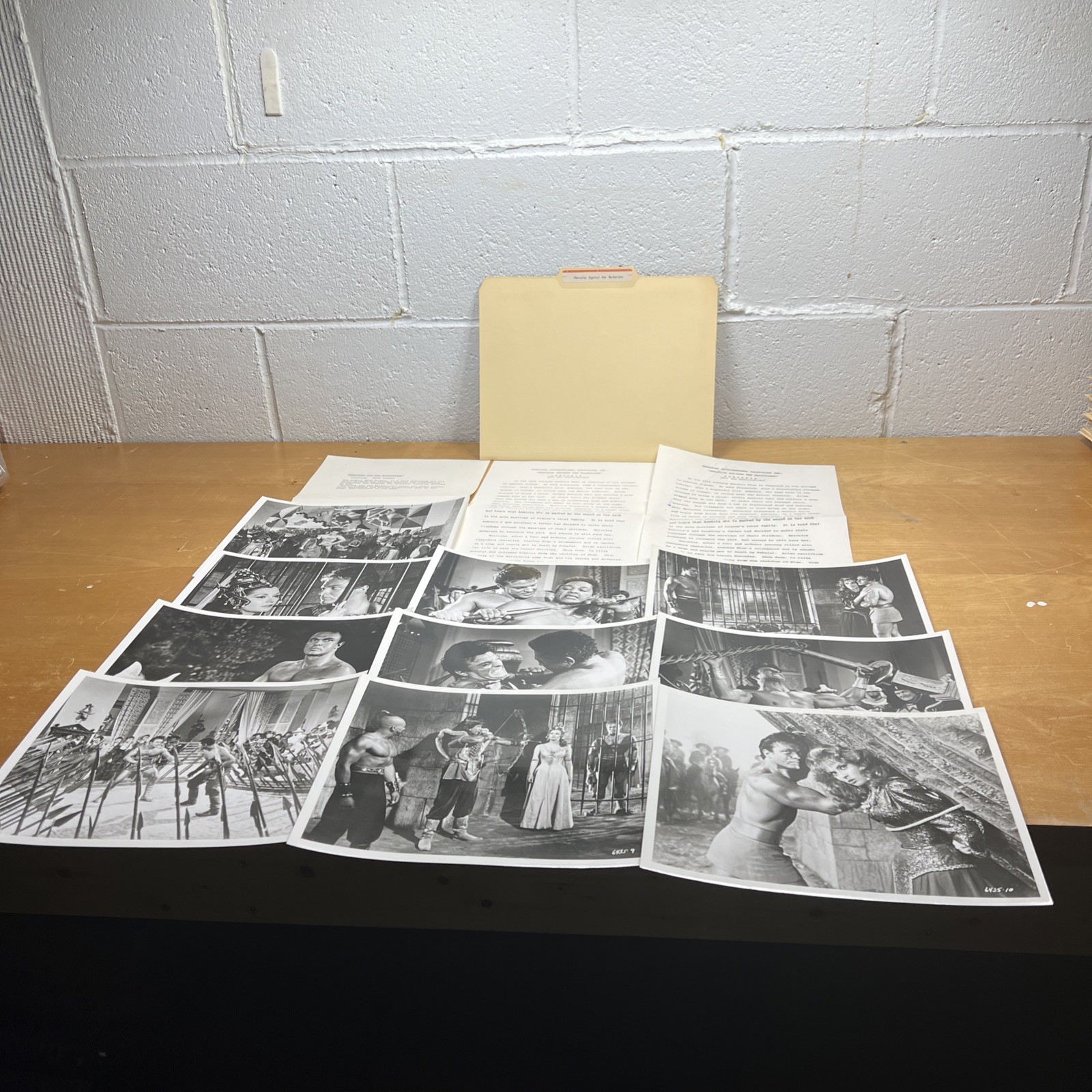 1964 Hercules Against the Barbarians Press Kit Mark Forest 10 Photos Folder