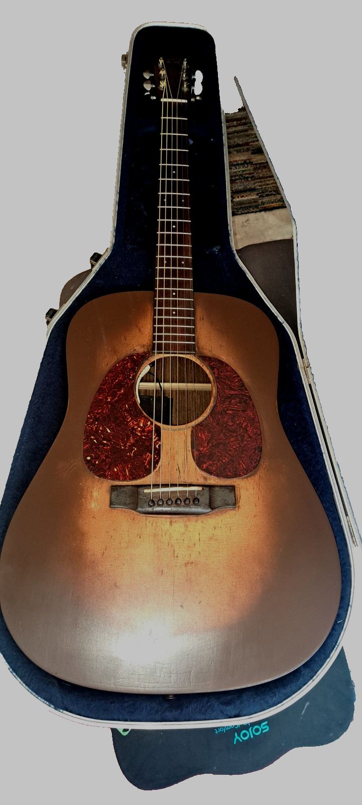 Martin  Custom Dreadnaught guitar 2005 w/ LRBaggs PU, case, upgrades, etc.