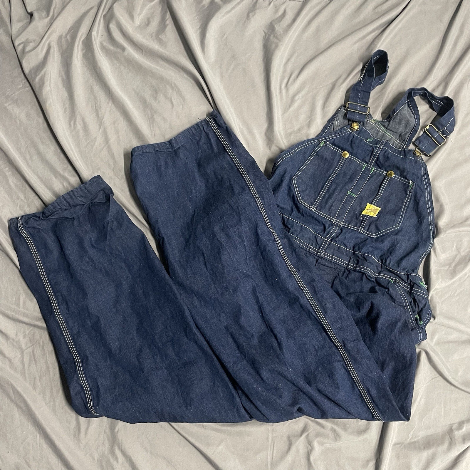 Vintage 60s 70s Rhino Bib Dark Blue Denim Overalls Jeans Sz 41 Union Made In USA