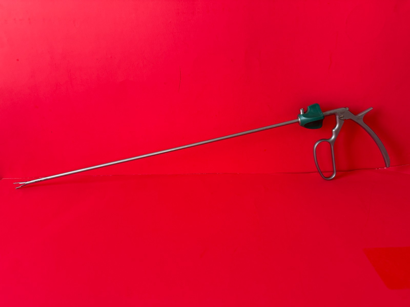 Weck Hem-o-lok MEDIUM-LARGE Clip Size Endoscopic Applier, (45 cm) 5 mm, 544965L
