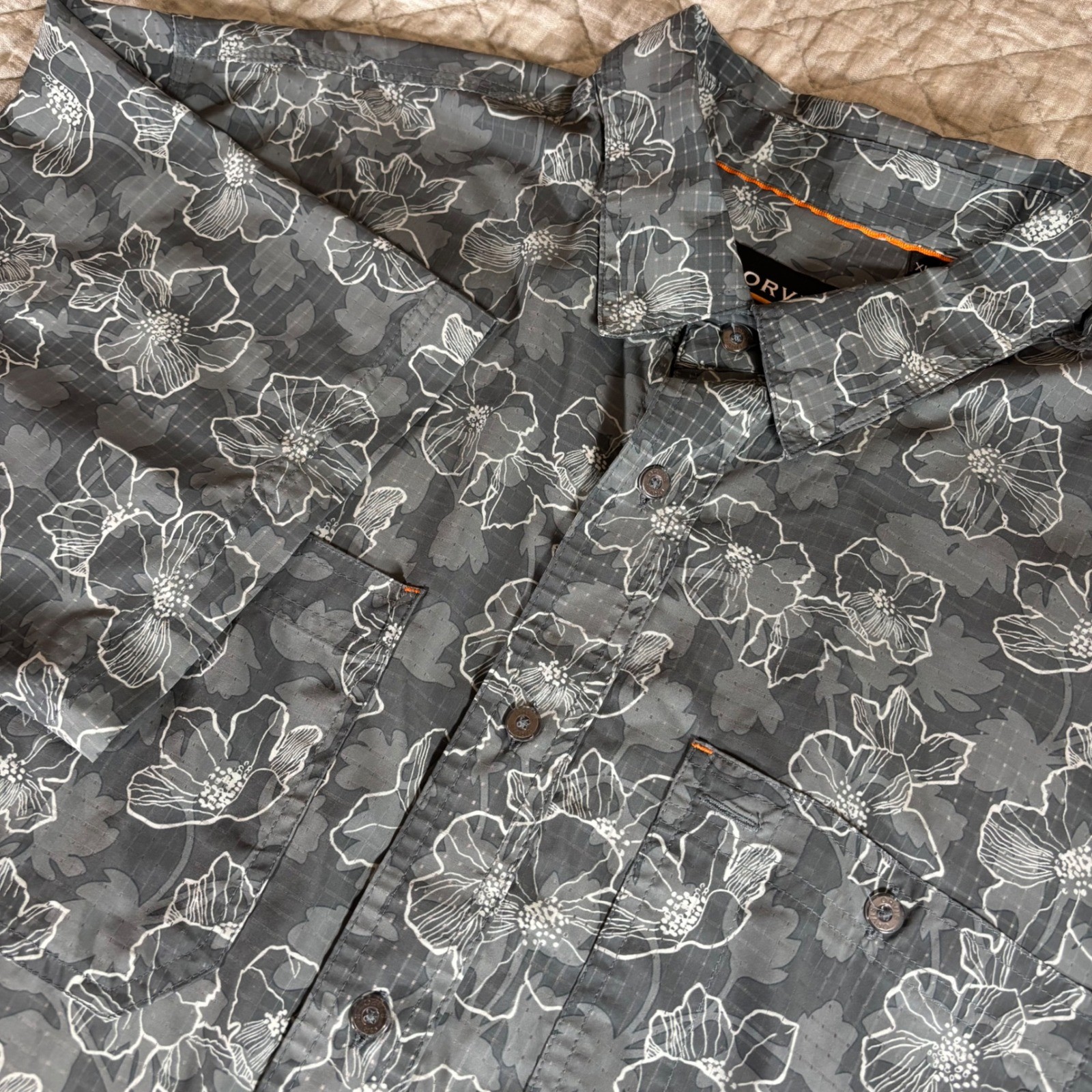 Orvis Mens XL Active Fit Floral Ripstop Short Sleeve Button Down Shirt Grey