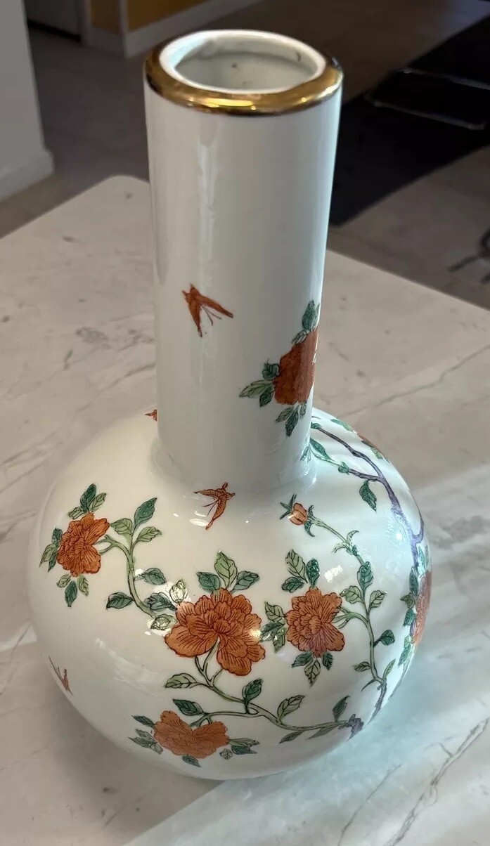 Japanese Porcelain Vase w/ Flowers, Butterflies 12” X 7” White/Orange VG++ Japanese Porcelain Vase w/ Flowers, Butterflies 12” X 7” White/Orange VG++