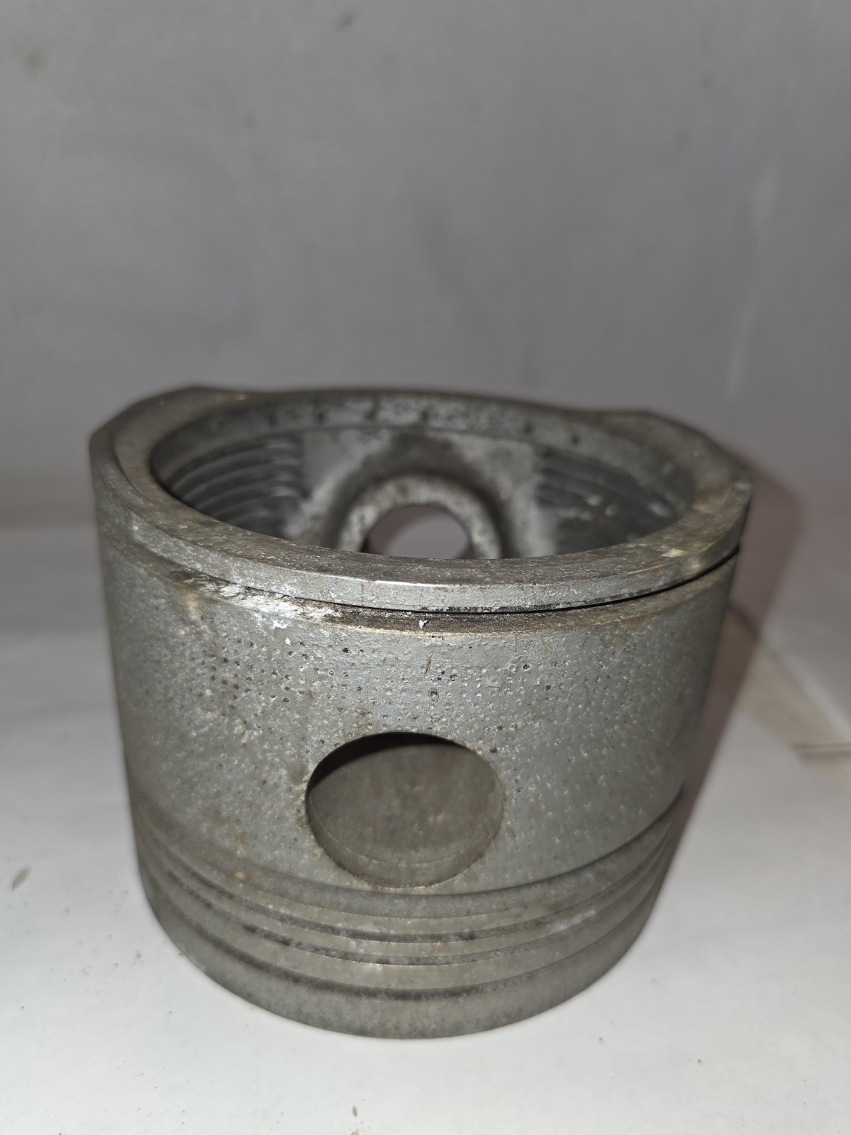 Vintage Continental Aircraft Engine Piston 5.25\