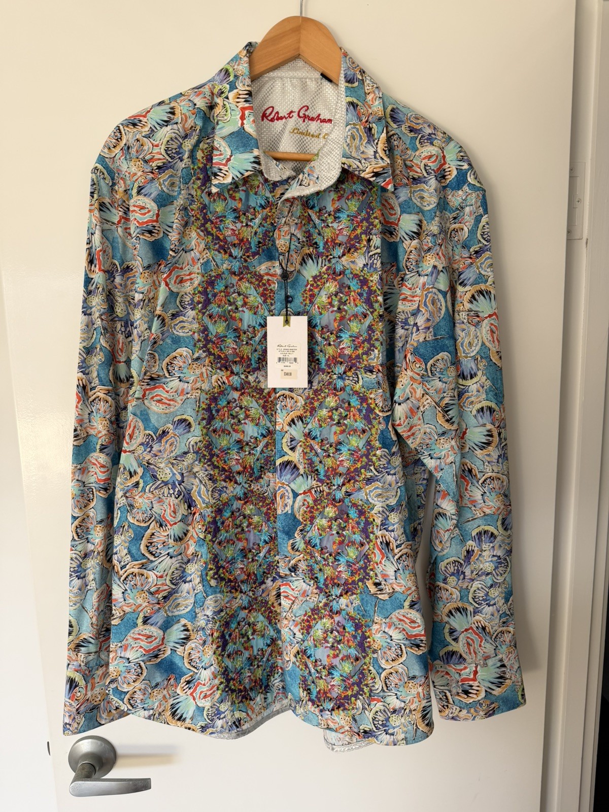 NWT ROBERT GRAHAM Grand Master LIMITED EDITION SHIRT XL NWT ROBERT GRAHAM Grand Master LIMITED EDITION SHIRT XL