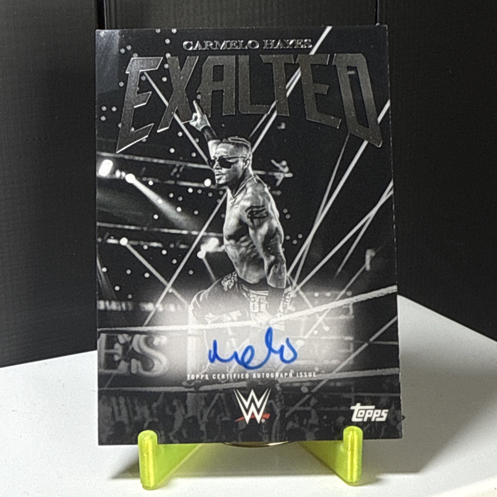 2025 Topps Exalted WWE Carmelo Hayes #BWS-CHS Black and White Signatures auto. 2025 Topps Exalted WWE Carmelo Hayes #BWS-CHS Black and White Signatures auto.