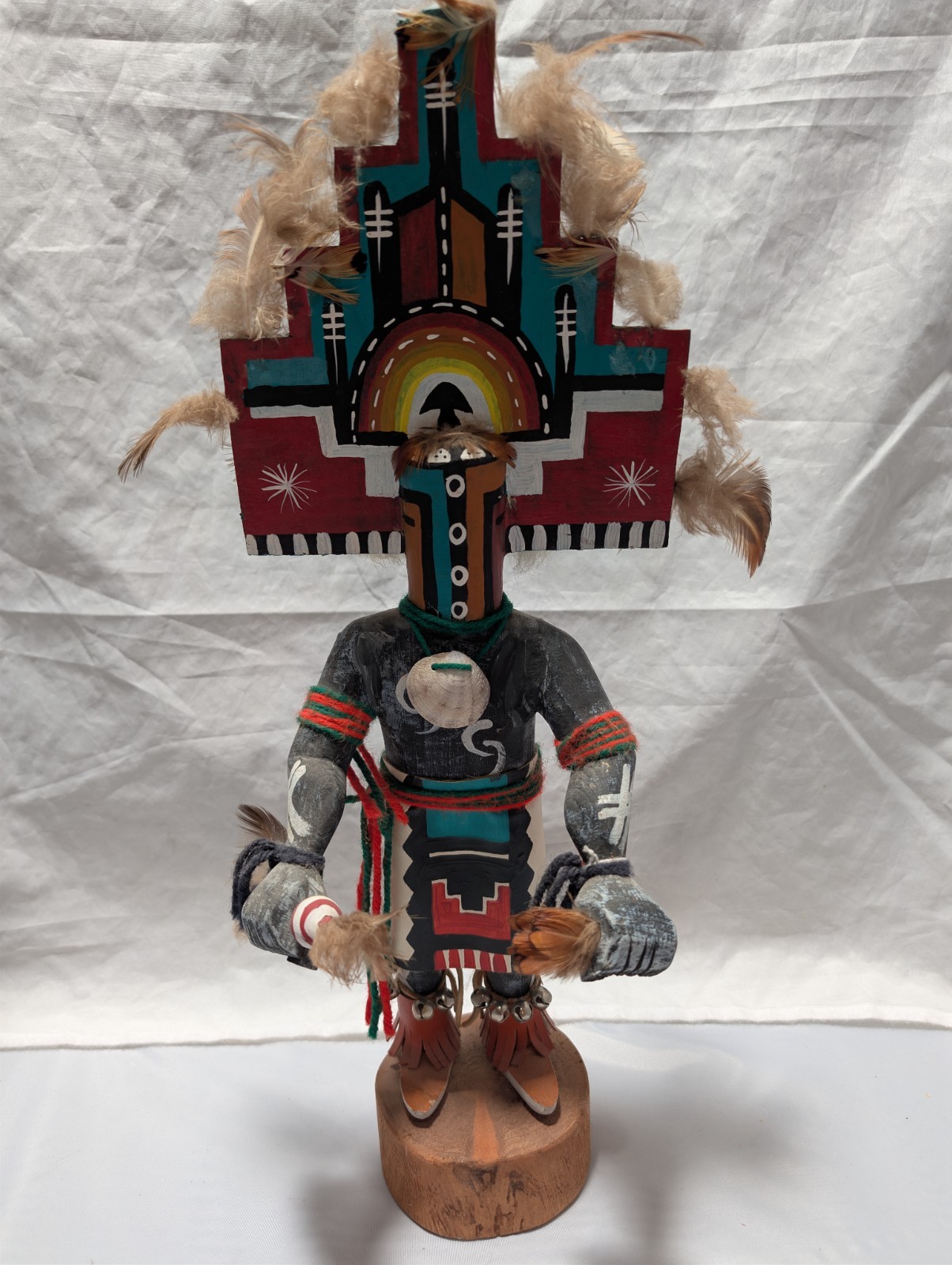 Vitg 1970s Navajo Kachina Doll Tableta Headdress, HandPainted Wood, Feathers 20\