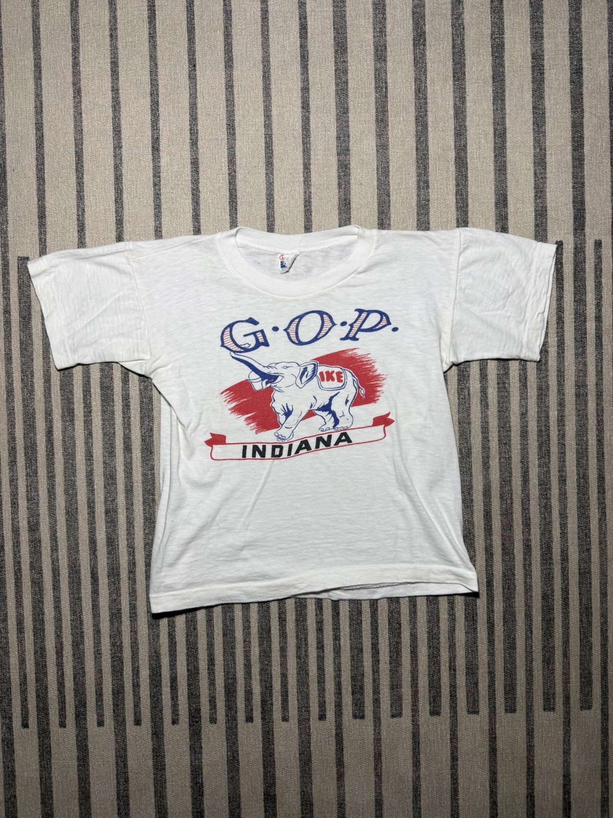 Vtg 1950s Champion Running Man T Shirt GOP Eisenhower Ike Indiana Youth M 12 Vtg 1950s Champion Running Man T Shirt GOP Eisenhower Ike Indiana Youth M 12