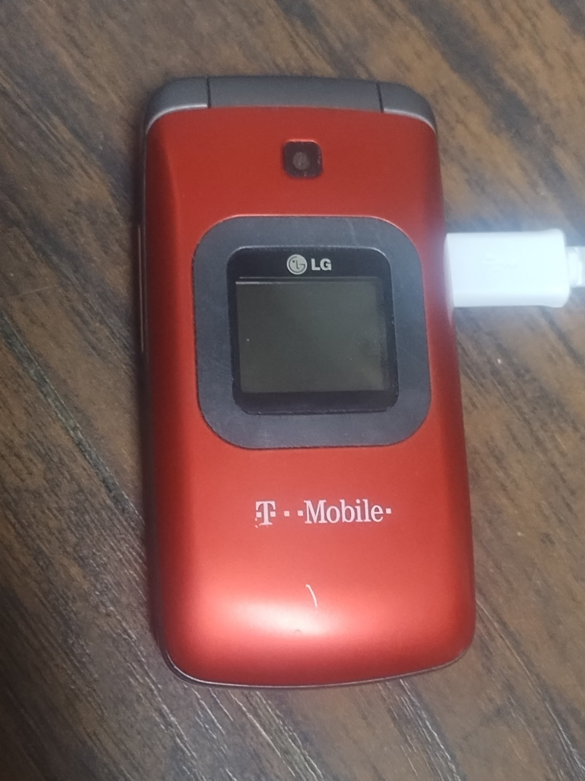 LG GS170 Flip Phone - 4GB - Red - T-Mobile - 0.3MP - 2G GSM 1900 LG GS170 Flip Phone - 4GB - Red - T-Mobile - 0.3MP - 2G GSM 1900