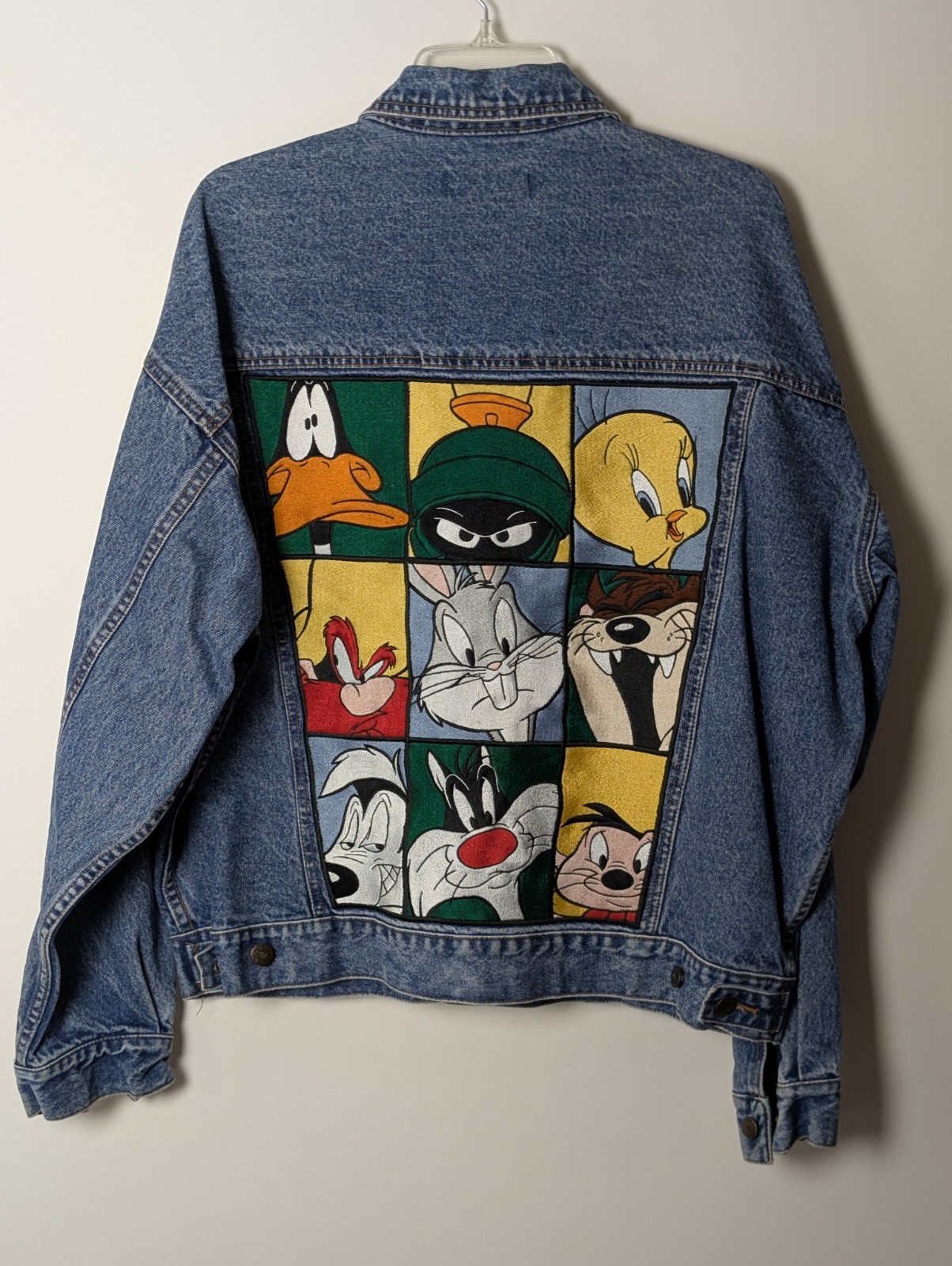 GRAIL Vtg 1995 Warner Bros Studio Store Looney Tunes Denim Jacket L Archival