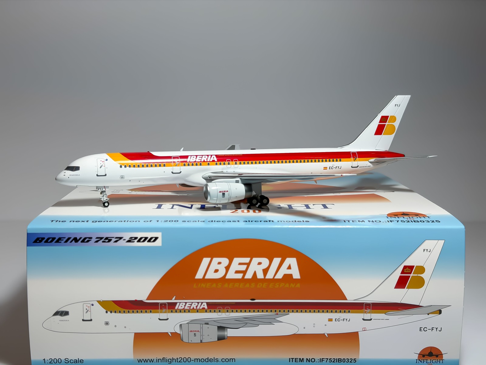 InFlight200 1:200 Iberia Airlines Boeing 757-200 EC-FYJ InFlight200 1:200 Iberia Airlines Boeing 757-200 EC-FYJ