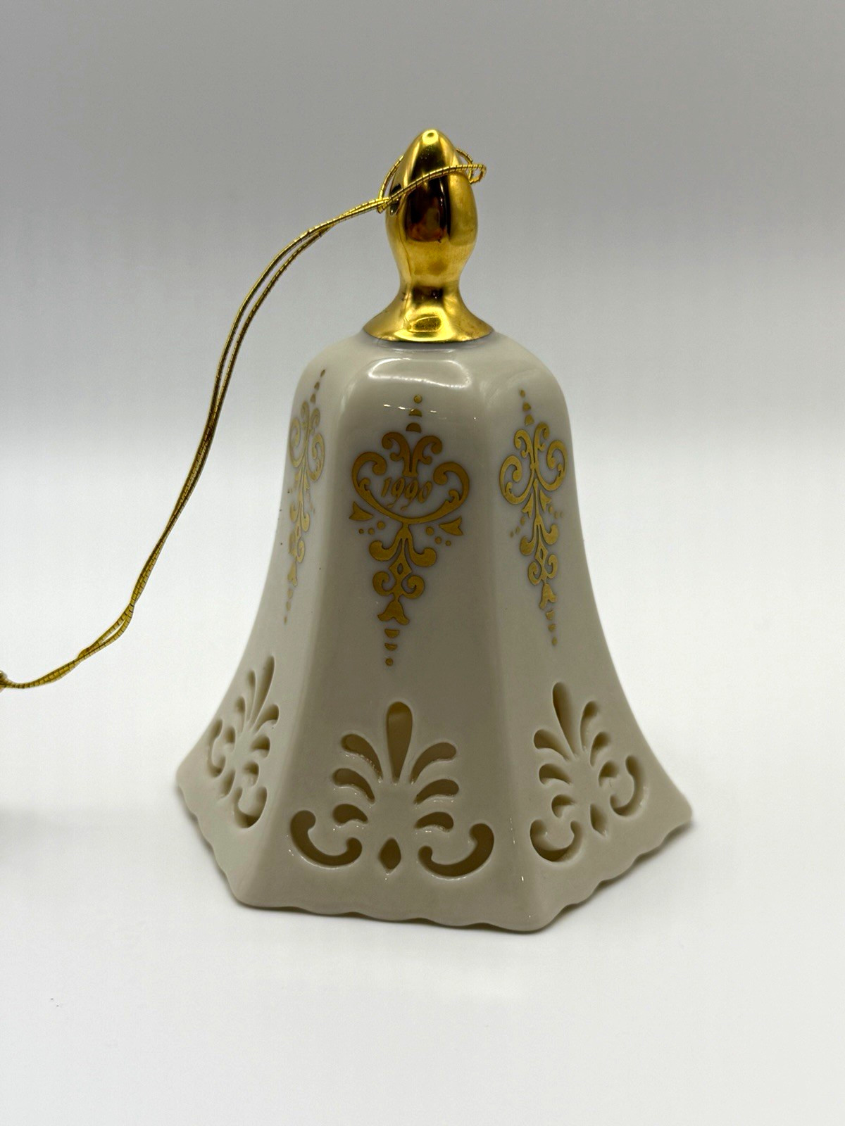 Lenox 1990 Porcelain Pierced Christmas Bell Ornament White/Gold Floral 5in Lenox 1990 Porcelain Pierced Christmas Bell Ornament White/Gold Floral 5in