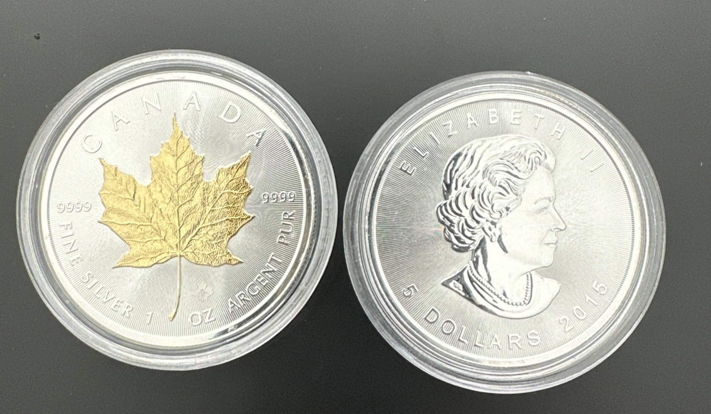 2015 Canadian Maple 🍁 Leaf 1 oz 24k GOLD GILDED On Silver