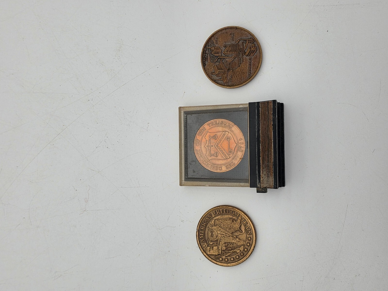 Vintage Commemorative Medal Lot American Freedom Train Denver Mint Bicentennial Vintage Commemorative Medal Lot American Freedom Train Denver Mint Bicentennial