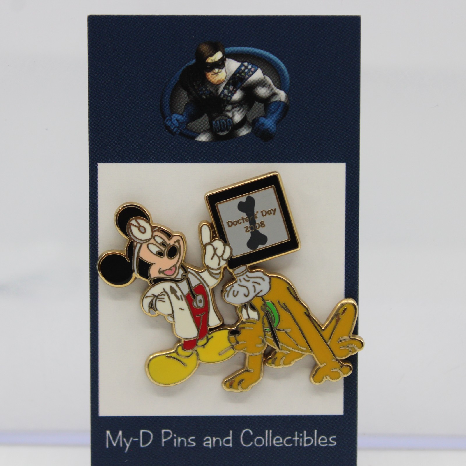 B1 Disney Parks LE Pin Doctor\'s Day 2008 Mickey Mouse Pluto