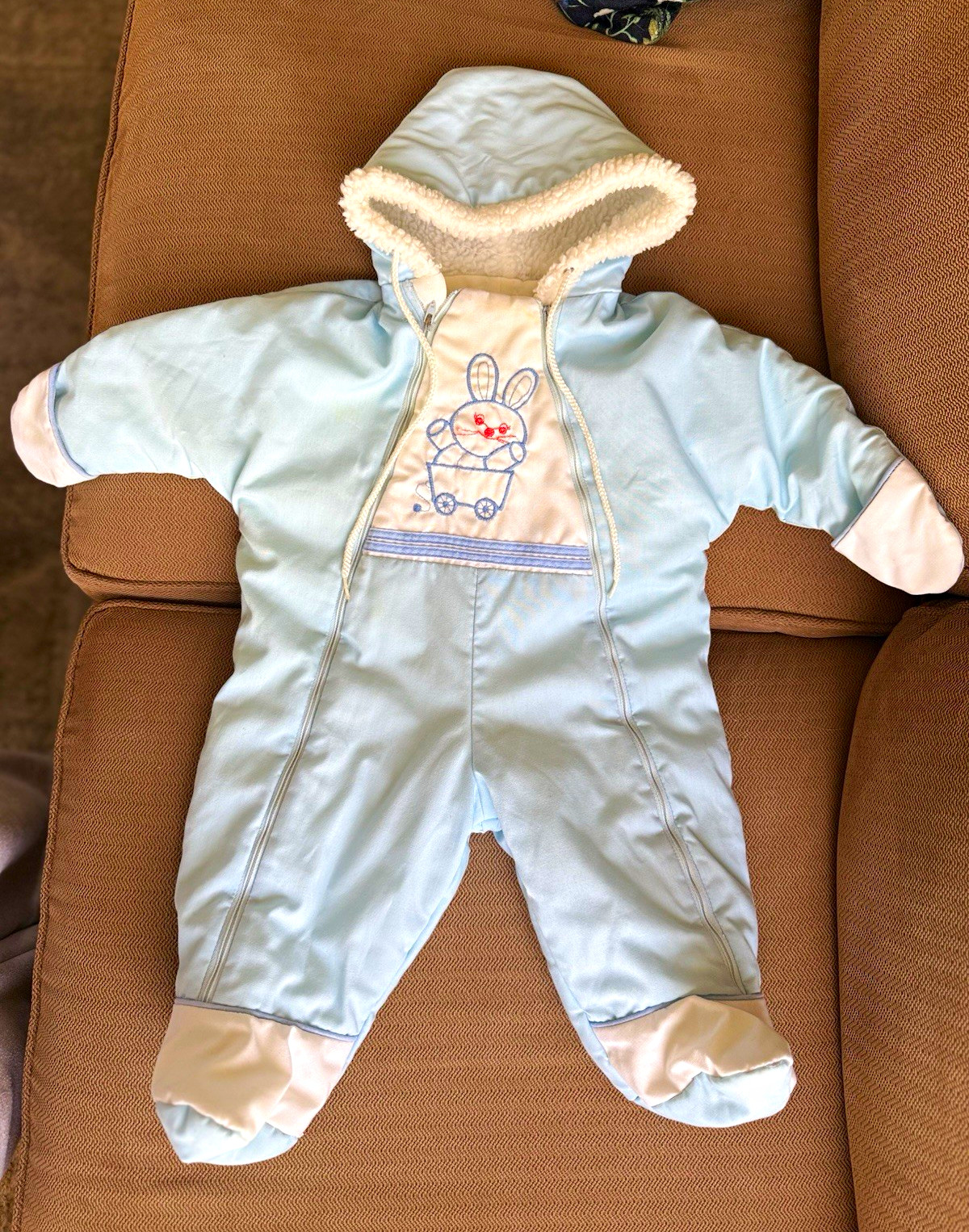 VTG 70s Sears Bunny Hooded Footed Full Zip Embroidered Blue/White Snowsuit