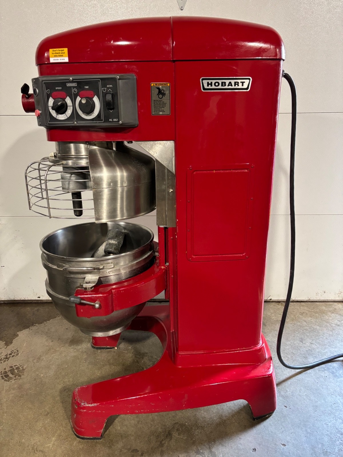Hobart HL662 Legacy+ 60 qt Planetary Mixer w/ Bowl & Dough Hook WORKS GREAT