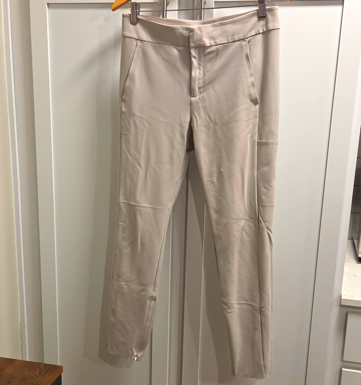 Athleta Stellar Trouser Stretch Skinny Flat Front Ankle Zip Pants Sz 12 Beige Athleta Stellar Trouser Stretch Skinny Flat Front Ankle Zip Pants Sz 12 Beige