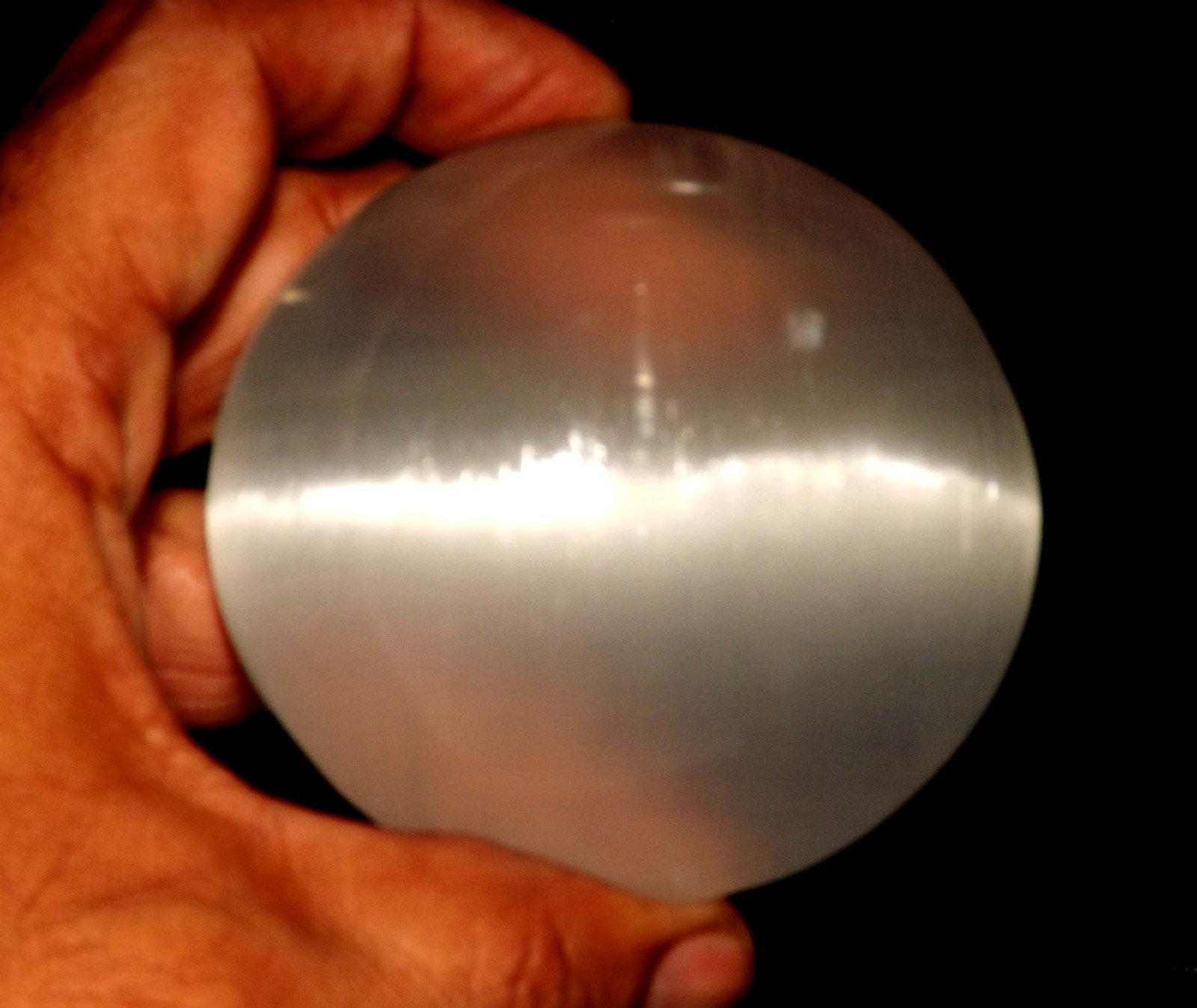 1239 Cts Natural Selenite Cat\'s Eye Cabochon 85 x 75 mm Healing Collector\'s Gem