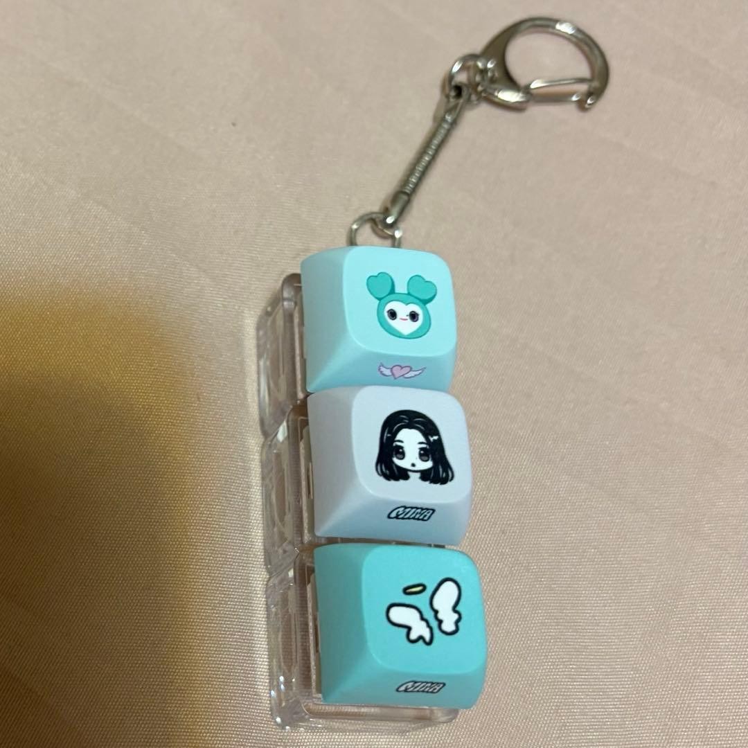 MISAMO 3rd Anniversary Workshop Keycap Keychain Collectible 15+ MISAMO 3rd Anniversary Workshop Keycap Keychain Collectible 15+