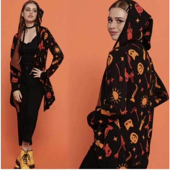Her Universe Disney Hocus Pocus Dani Hooded Flyaway Cardigan Halloween Size XS