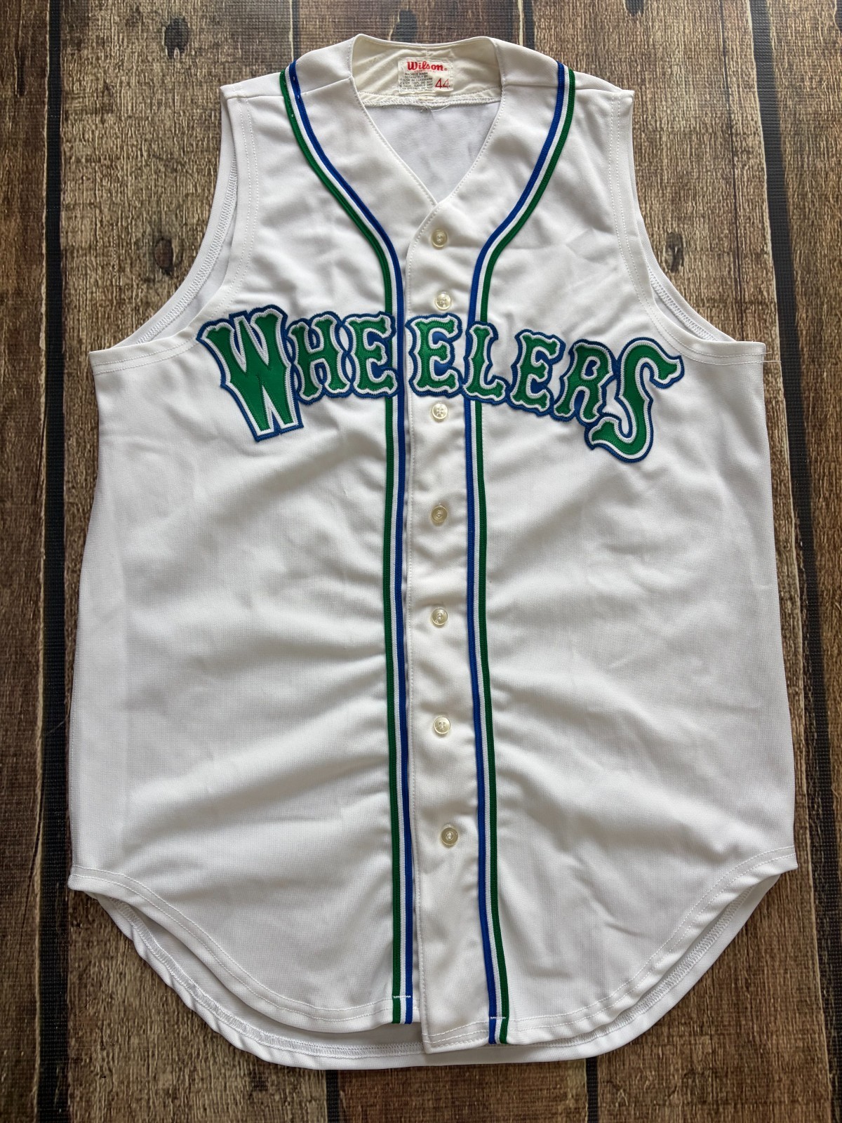 VINTAGE WILSON CHARLESTON WHEELERS PLAYER ISSUED JERSEY 1988 MENS 44 USA EUC VINTAGE WILSON CHARLESTON WHEELERS PLAYER ISSUED JERSEY 1988 MENS 44 USA EUC