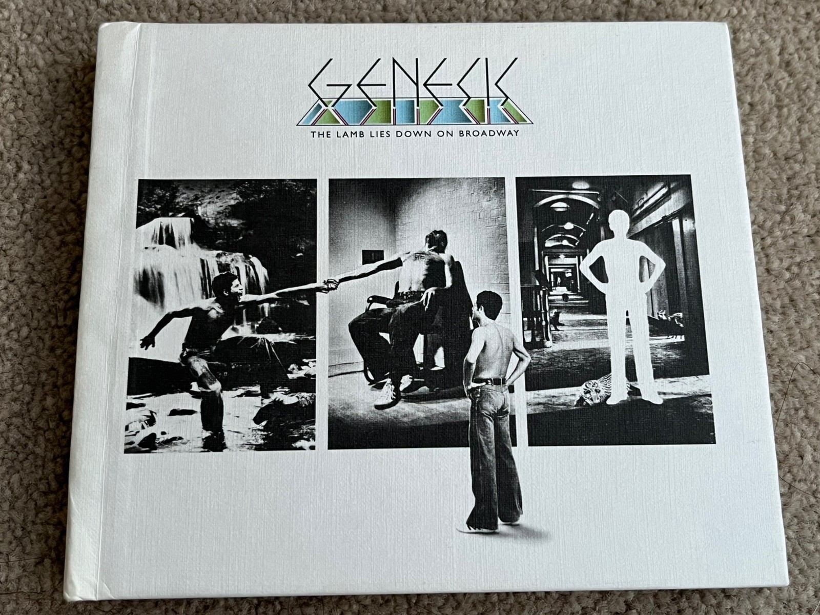 Genesis The Lamb Lies Down On Broadway SACD 2 x CD & DVD Audio Rare