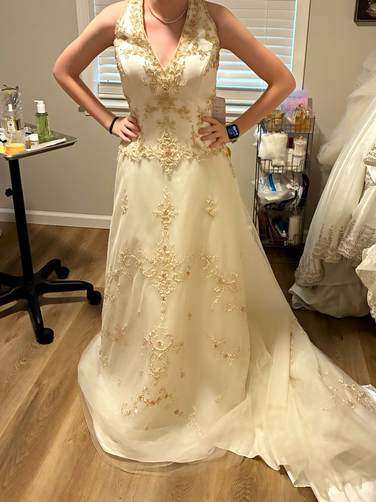 Alfred Angelo Halter A-Line Tulle Embroidered Beaded Ivory Gold Dress 10 Alfred Angelo Halter A-Line Tulle Embroidered Beaded Ivory Gold Dress 10