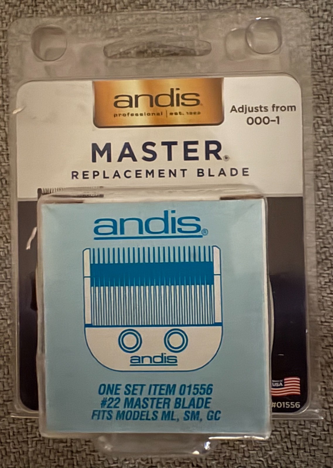andis MASTER Replacement Carbon-steel blade #01556; Fits models ML, SM - NEW andis MASTER Replacement Carbon-steel blade #01556; Fits models ML, SM - NEW