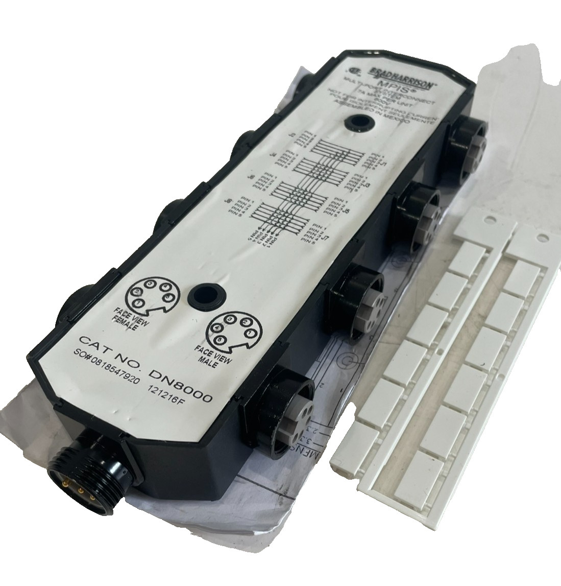 NEW MOLEX WOODHEAD DN8000 PASSIVE DISTRIBUTION BOX 1300360010