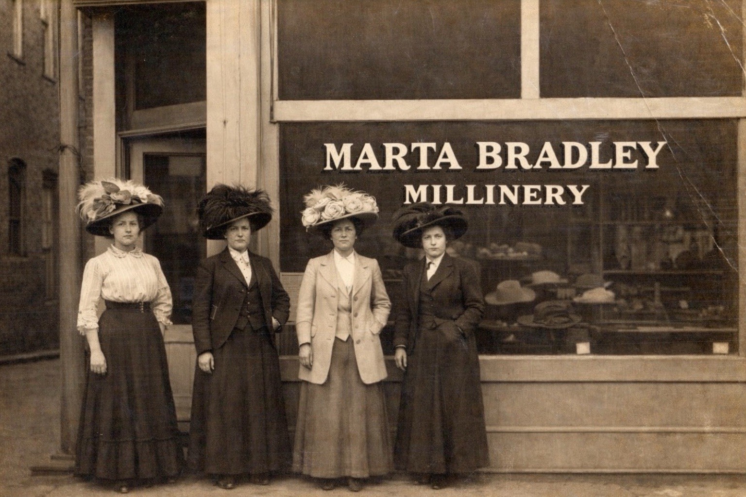 MODERN RPPC REPRINT Postcard Women Big Hats Storefront Millinery 748