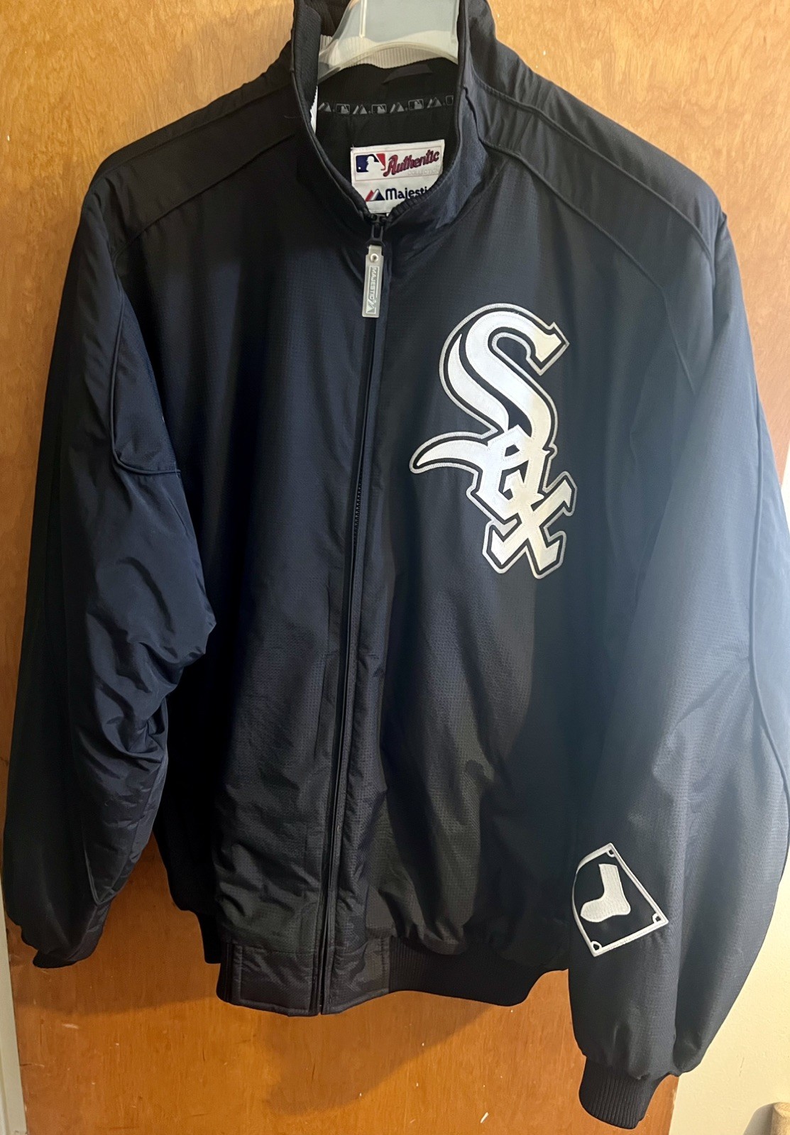 Vintage 2005 Chicago White Sox Majestic Jacket Mens XXL Authentic Dugout Jacket Vintage 2005 Chicago White Sox Majestic Jacket Mens XXL Authentic Dugout Jacket