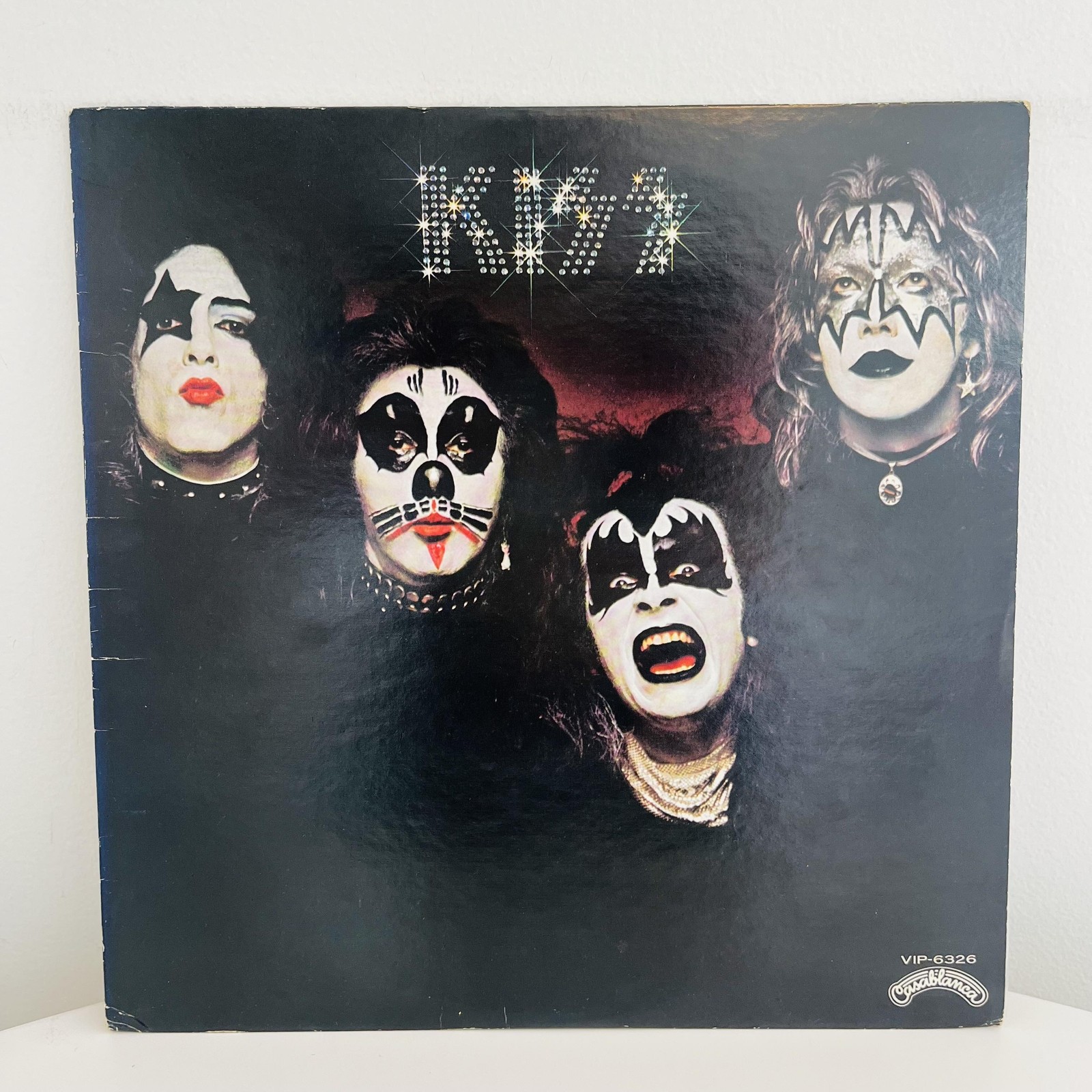 Vintage Kiss Kiss 12