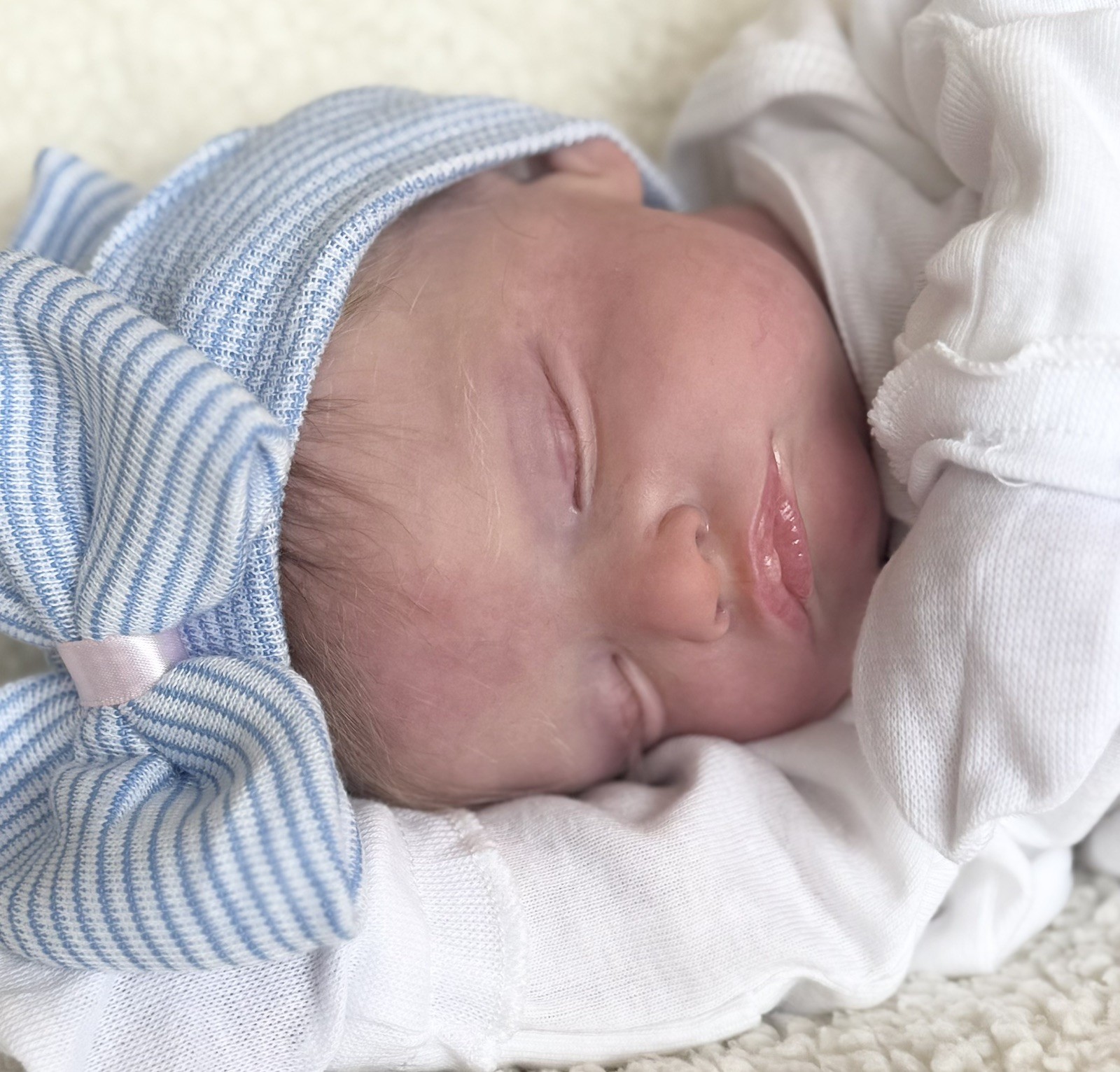 Authentic- Rosalie Sculpt with COA By: Olga Auer -Reborn Artist: Mary A Sherman