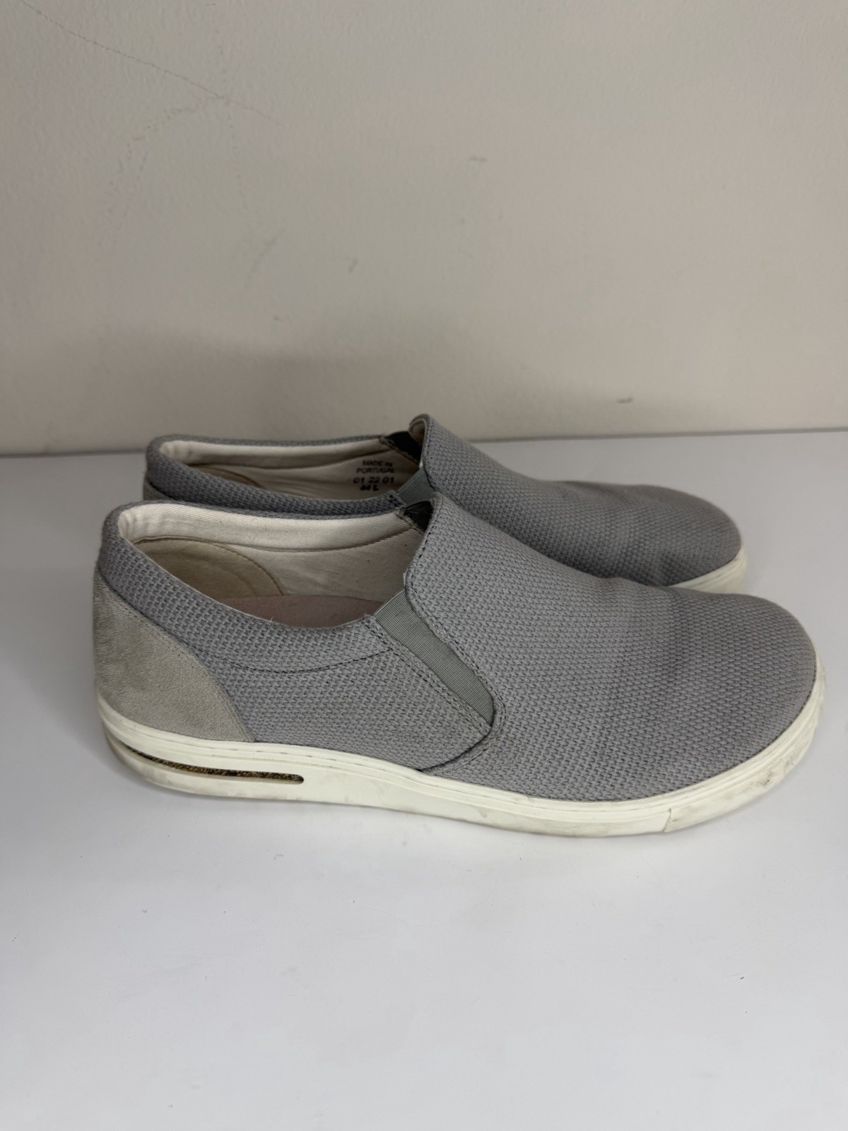 Birkenstock Oswego Men’s Size 44 US 11 Slip On Casual Shoes Light Gray Comfort Birkenstock Oswego Men’s Size 44 US 11 Slip On Casual Shoes Light Gray Comfort