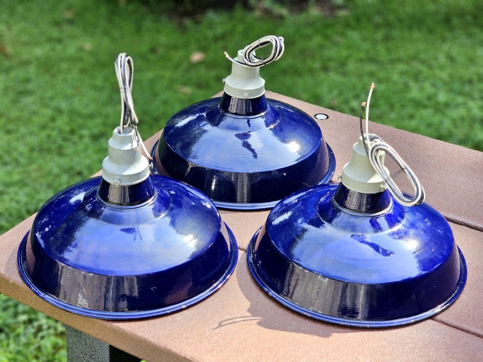 12 Inch Cobalt Blue Porcelain Industrial Light Barn Gas Oil Service Station 12 Inch Cobalt Blue Porcelain Industrial Light Barn Gas Oil Service Station
