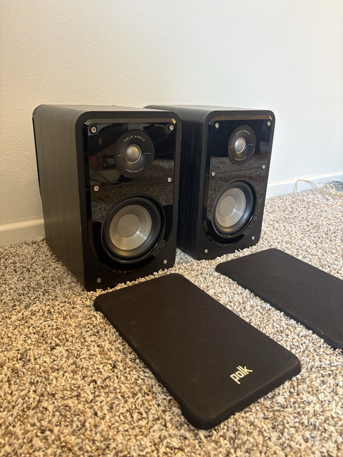 Polk Audio S15 Signature Speaker Pair Black Bookshelf Speakers TEST VIDEO Polk Audio S15 Signature Speaker Pair Black Bookshelf Speakers TEST VIDEO