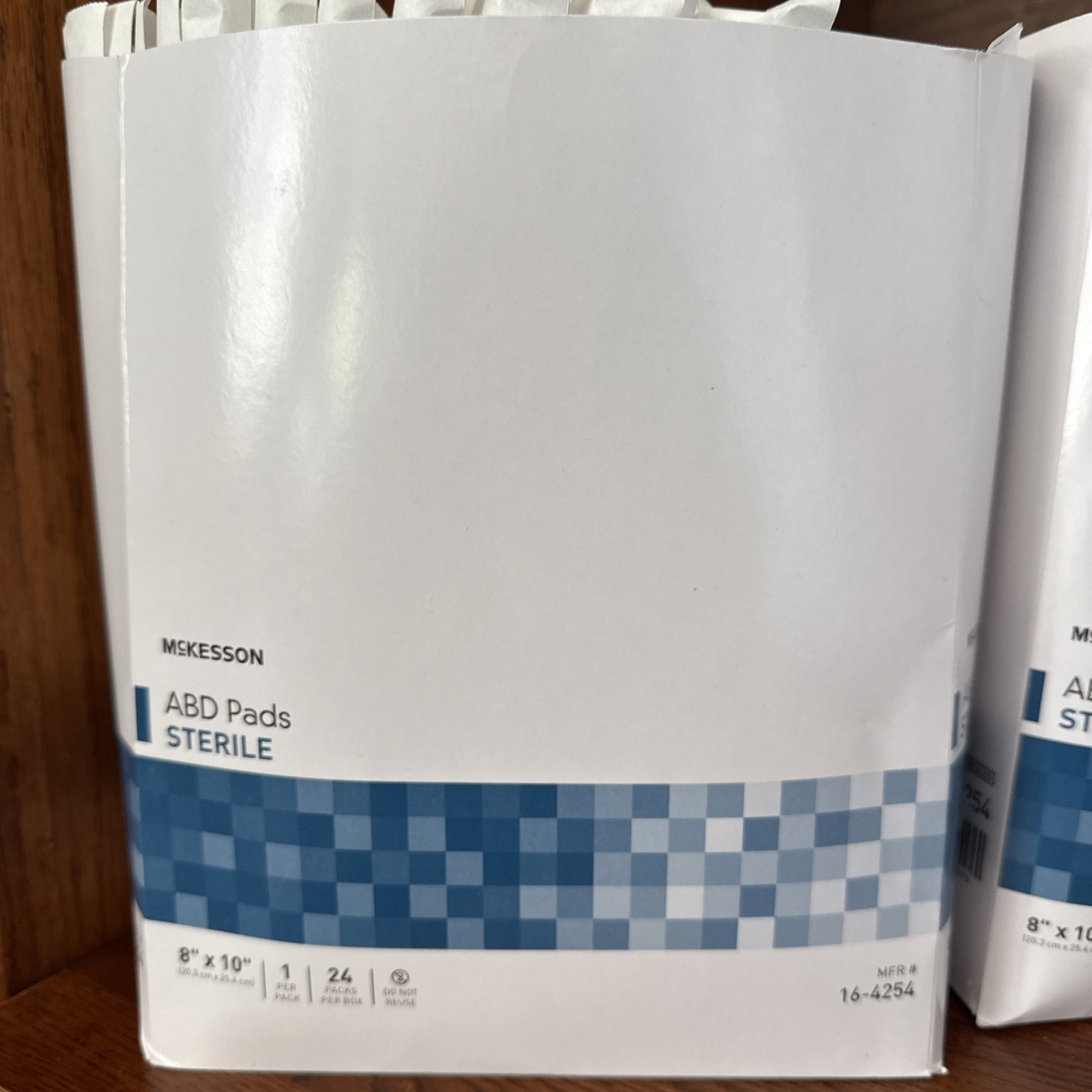 McKesson Abdominal ABD Pads Gauze Bandage Pads 8\