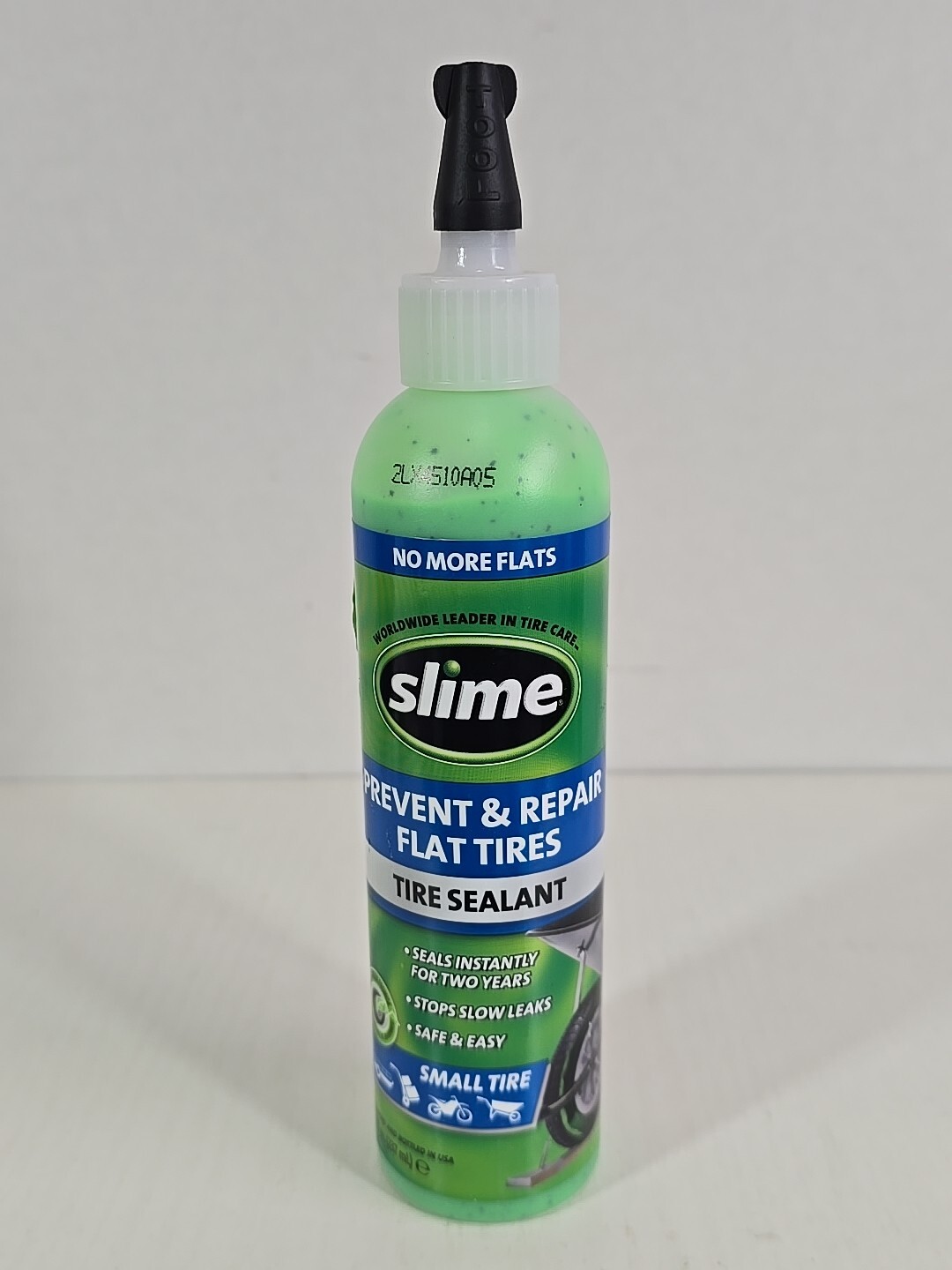 Slime 10007 Flat Tire Puncture Repair Sealant Prevent and Repair 8 oz NEW Slime 10007 Flat Tire Puncture Repair Sealant Prevent and Repair 8 oz NEW