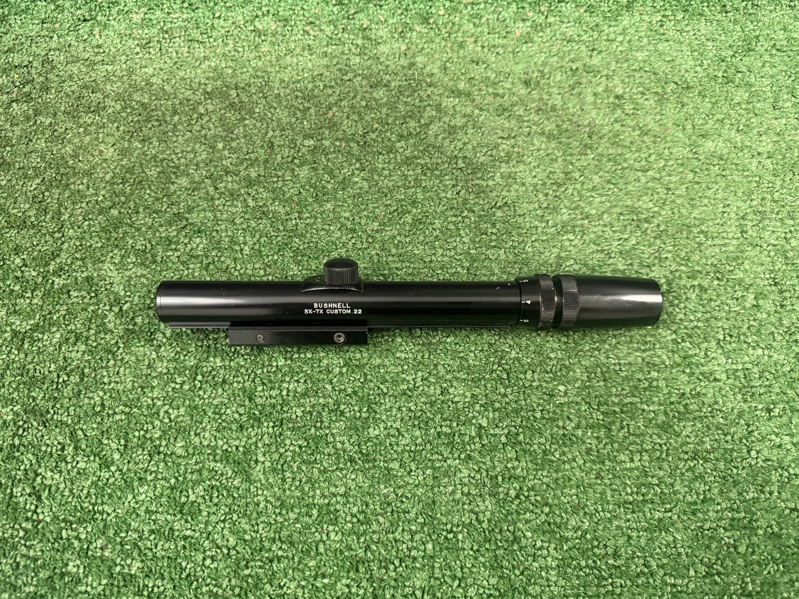 Vintage Bushnell 3x-7x Custom .22 Vintage Rifle Scope w Mount Fine Crosshairs * Vintage Bushnell 3x-7x Custom .22 Vintage Rifle Scope w Mount Fine Crosshairs *