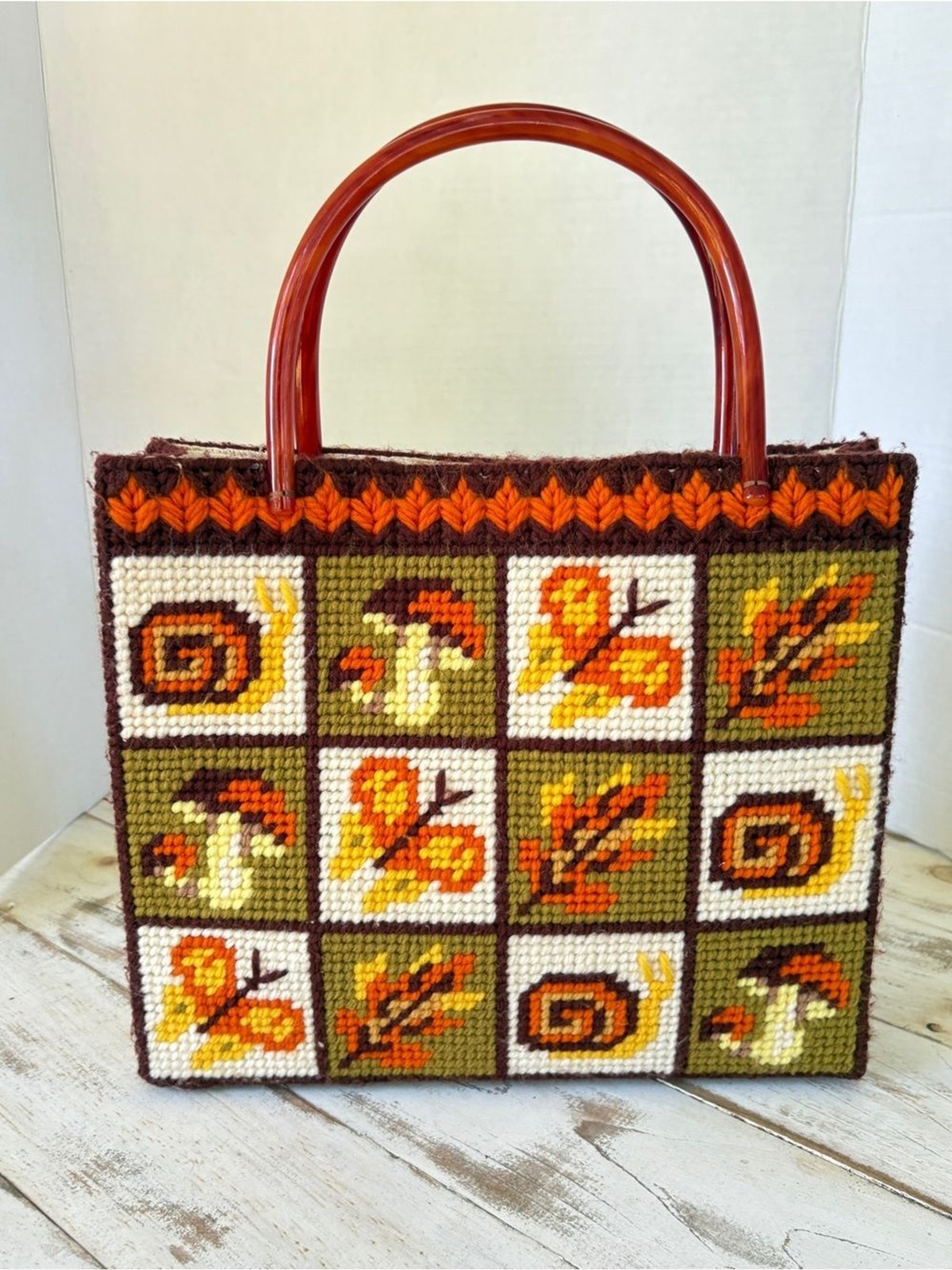 Vintage 70s Columbia Minerva Forest Naturals Needlepoint Patchwork Tote Bag EUC