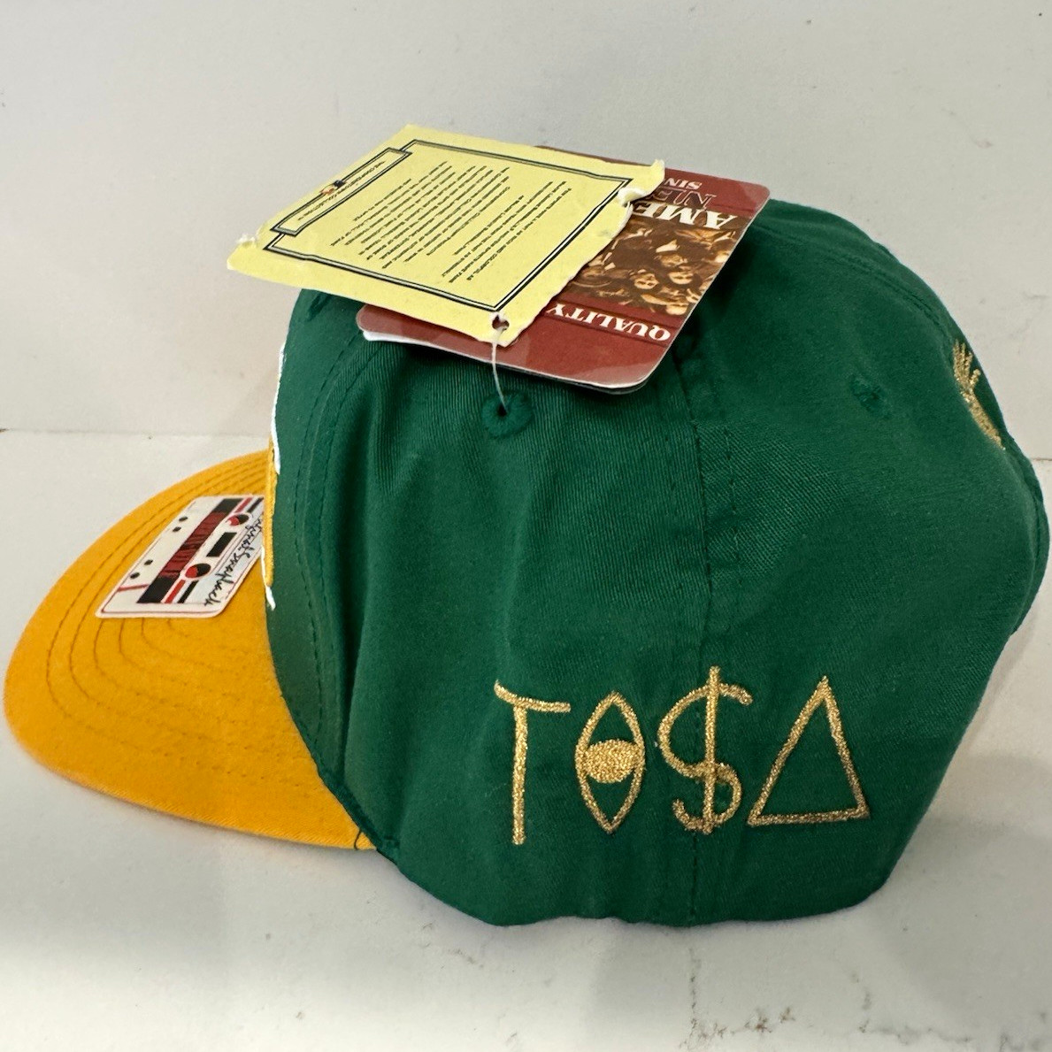 VINTAGE AMERICAN NEEDLE OAKLAND ATHLETICS GOLD TISA SNAPBACK VINTAGE AMERICAN NEEDLE OAKLAND ATHLETICS GOLD TISA SNAPBACK